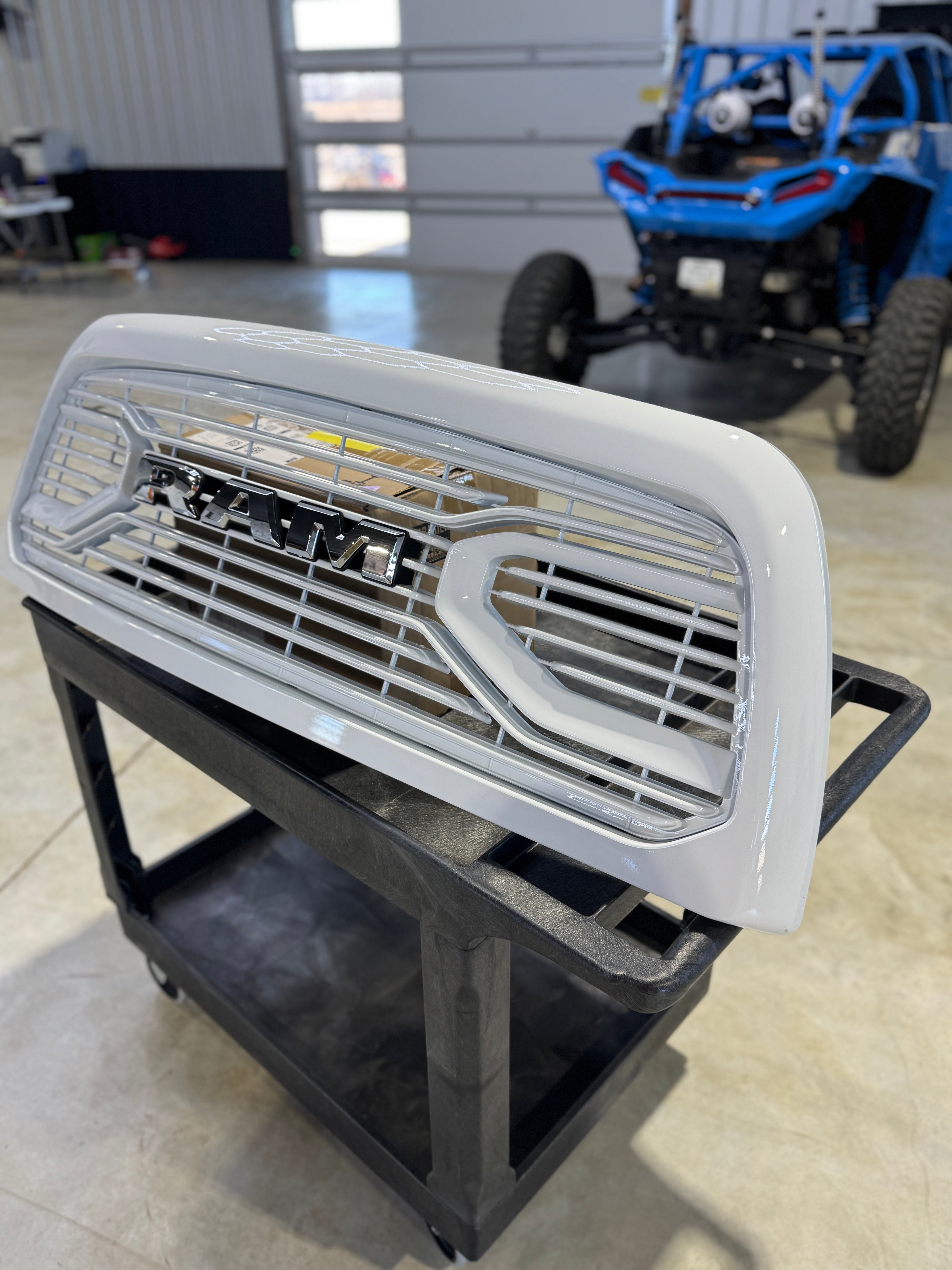 2009 - 18 DODGE RAM 1500/2500/3500 FRONT GRILLE NON-DRL