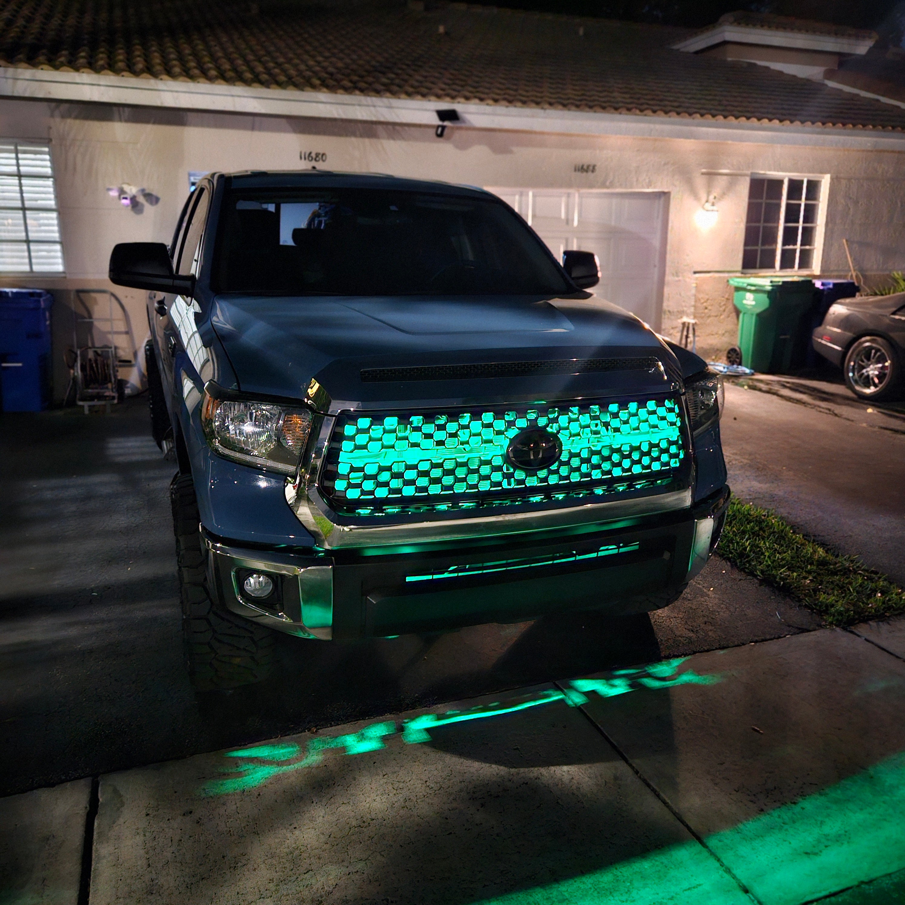 COLOR CHANGING GRILLE LIGHTS