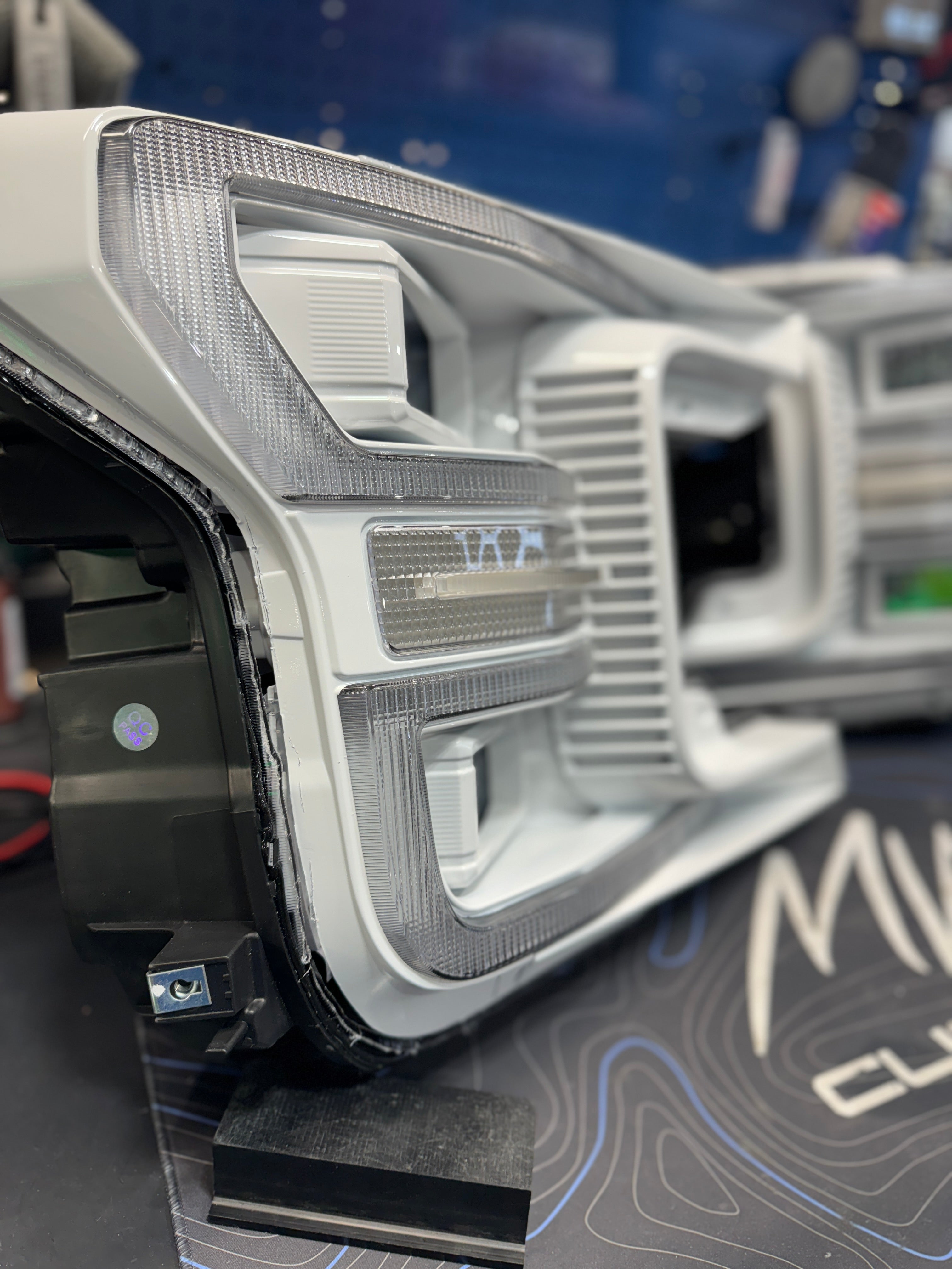 2018-20 FORD F150 HEADLIGHTS