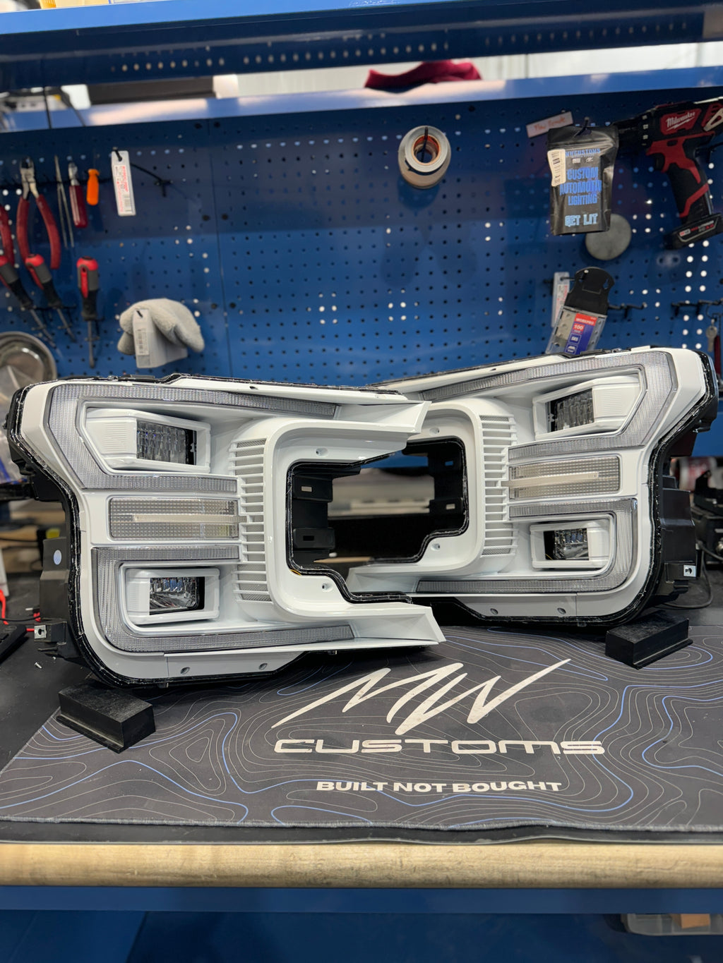 2018-20 FORD F150 HEADLIGHTS