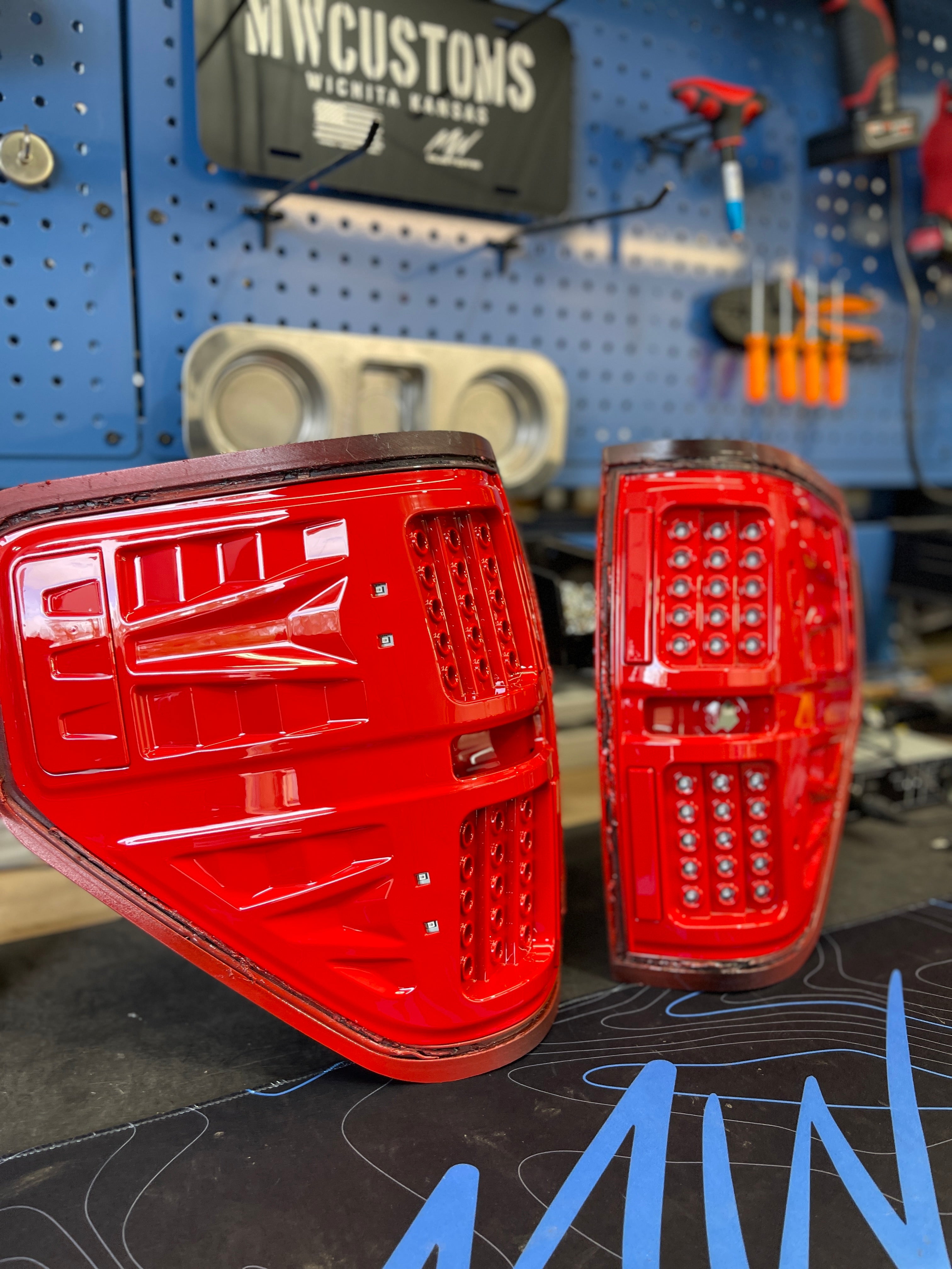 2009-14 FORD F150 TAIL LIGHTS