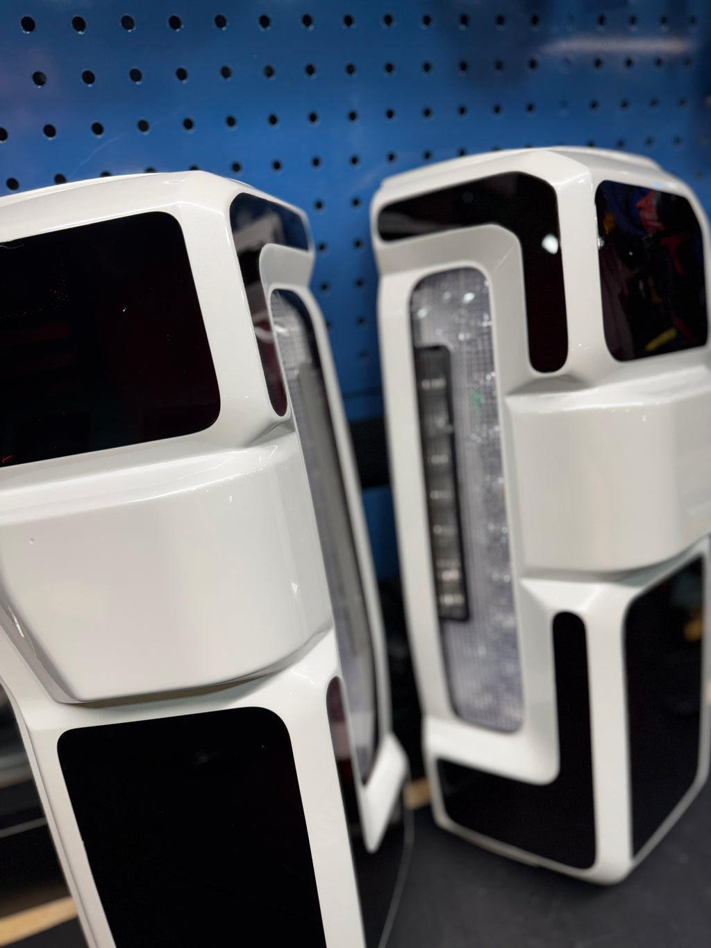 2023+ FORD SUPER DUTY CUSTOM OEM TAIL LIGHTS