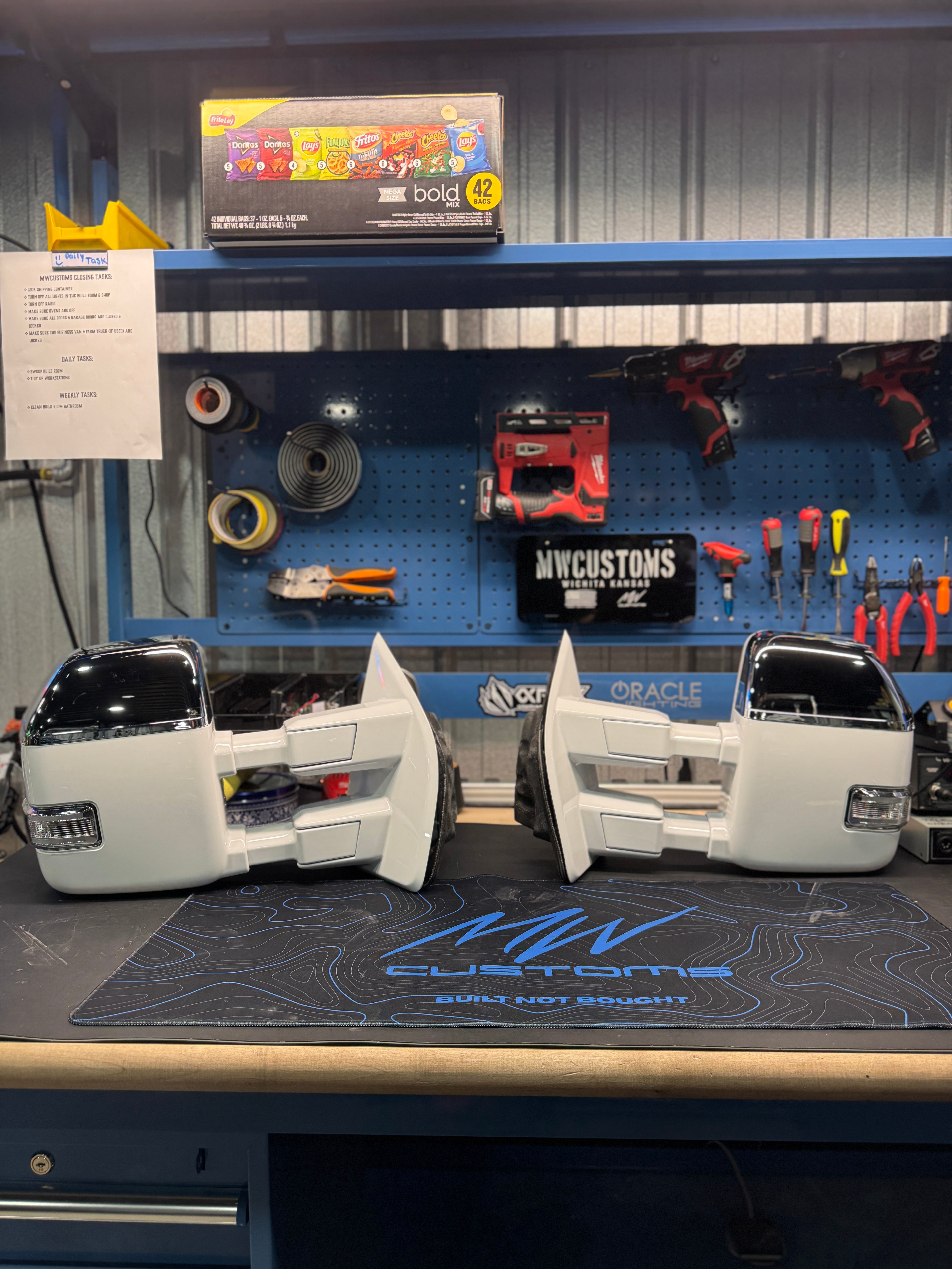 2015 - 20 F150 TOW MIRRORS *PAINT CODE:  Z1*  *AMBER TURN SIGNALS ONLY* *POWER FOLD* *MANUAL EXTEND*