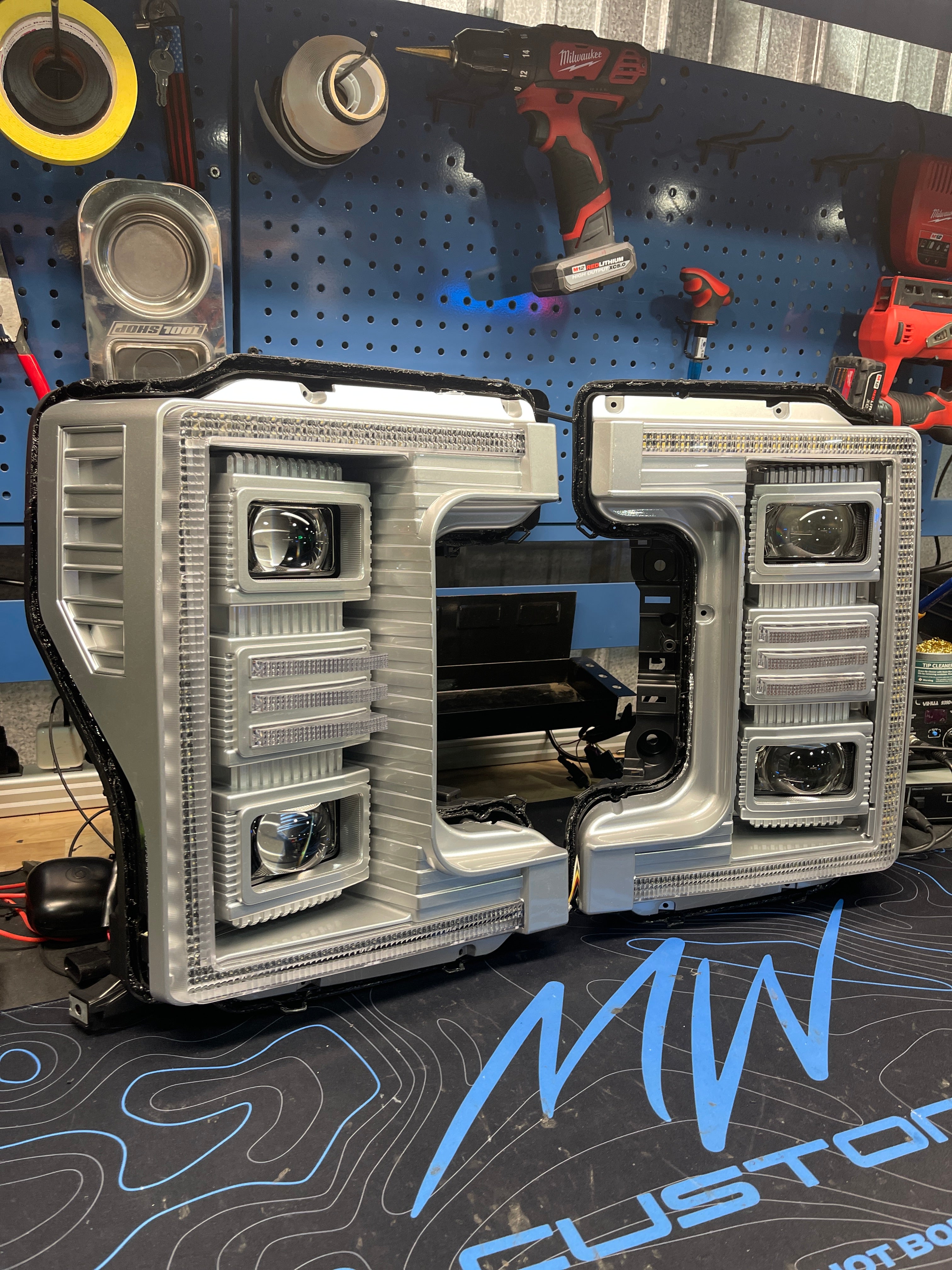 2017-19 FORD SUPER DUTY MORIMOTO HYBRID HEADLIGHTS