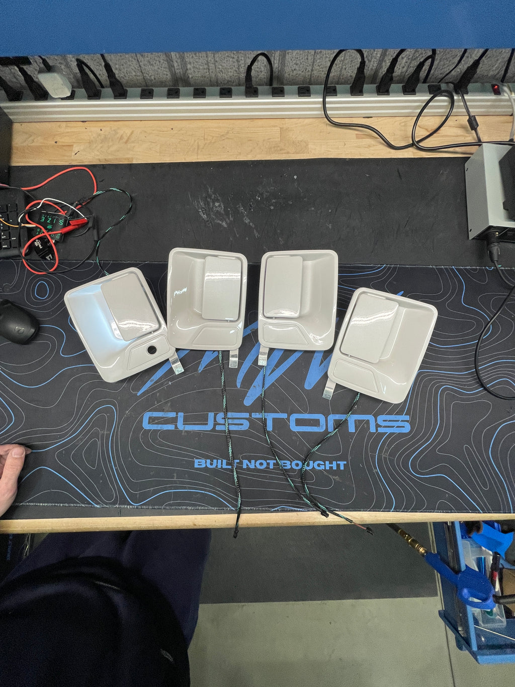 1999 - 16 FORD SUPER DUTY LED DOOR HANDLES