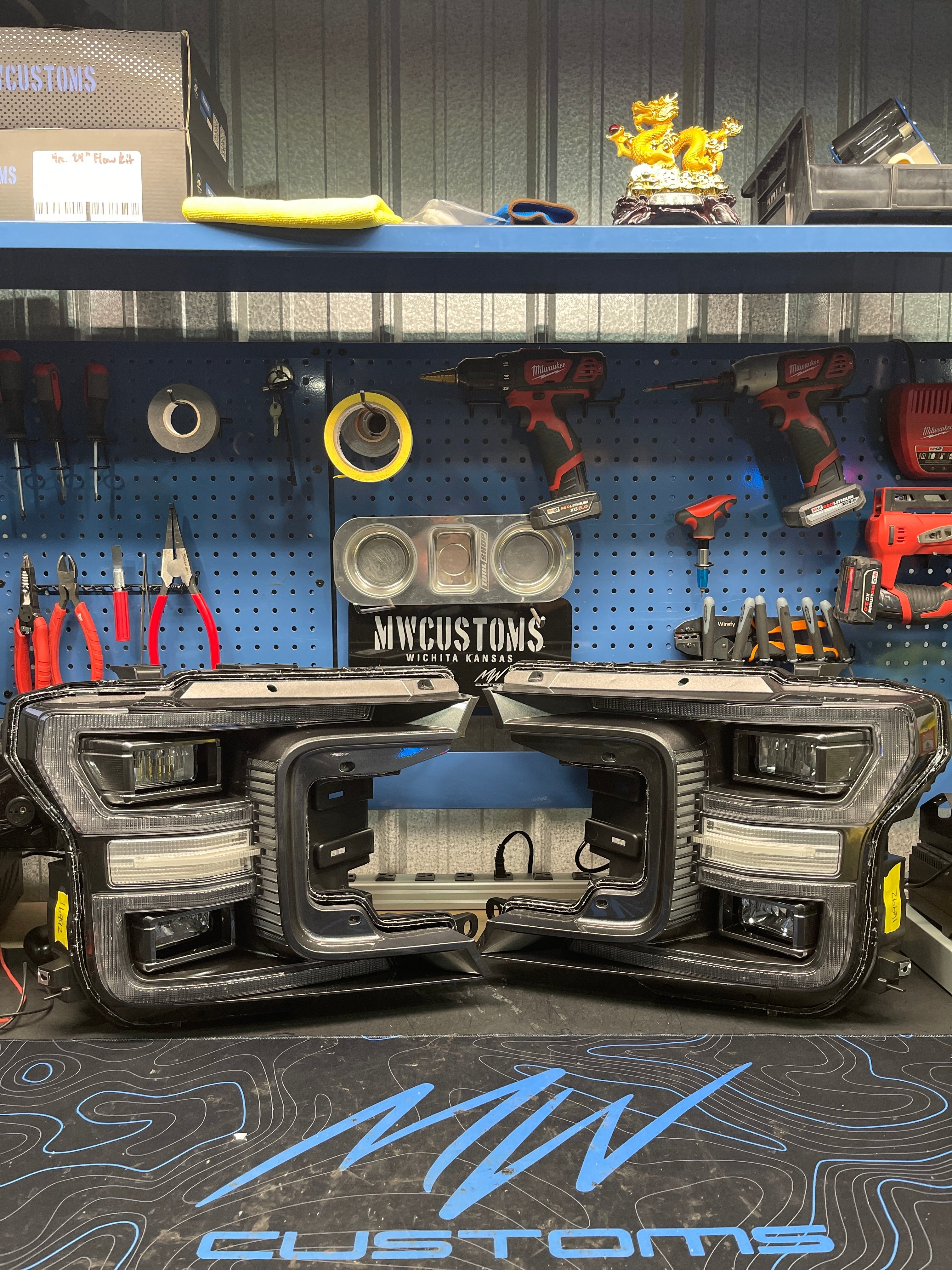 2018-20 FORD F150 HEADLIGHTS