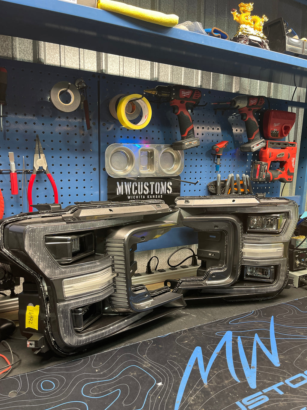 2018-20 FORD F150 HEADLIGHTS
