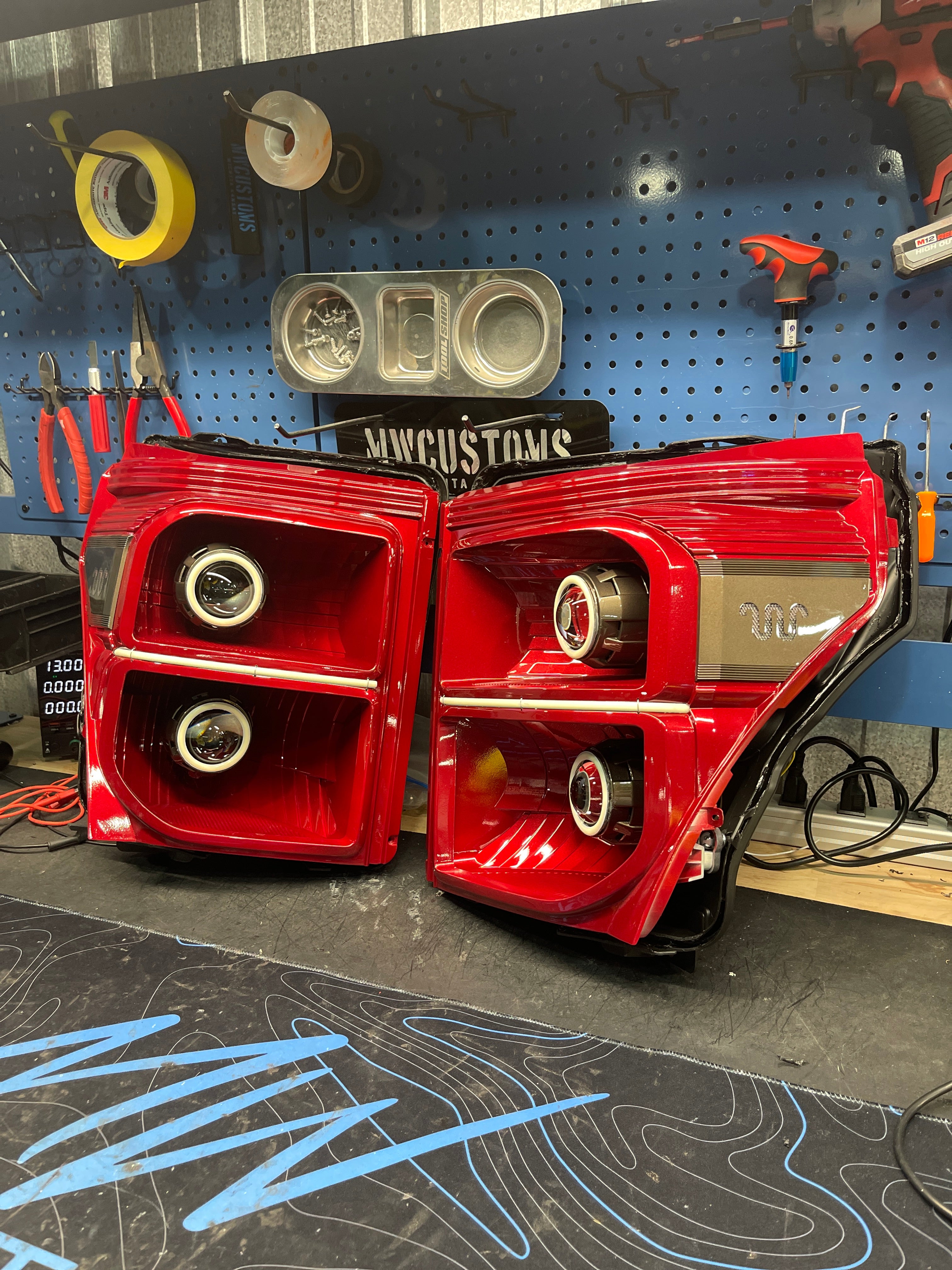 2011 - 16 FORD SUPER DUTY RETRO FIT PROJECTOR HEADLIGHTS