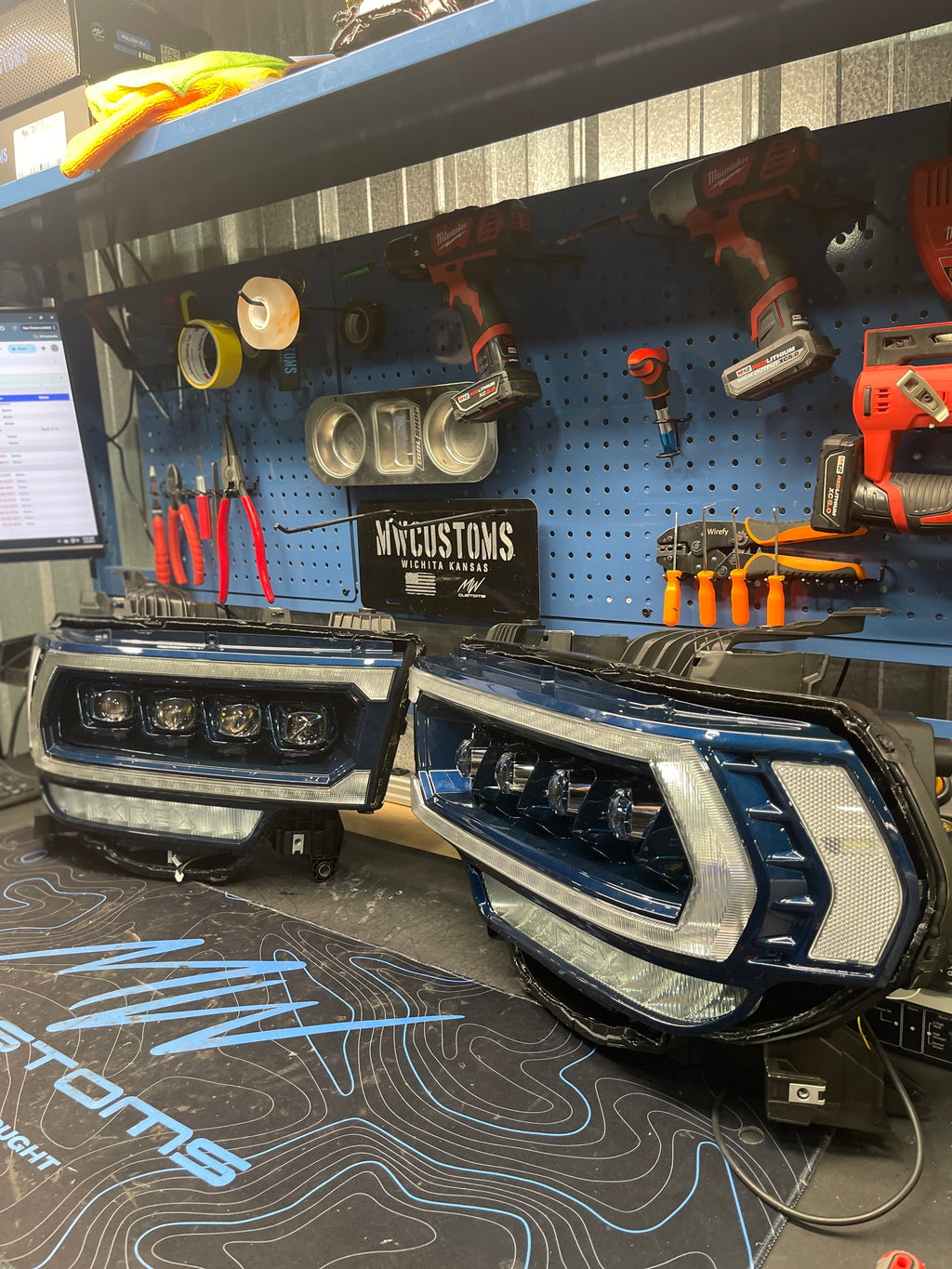 2019+ RAM HD 2500 ALPHAREX HEADLIGHTS NOVA SERIES