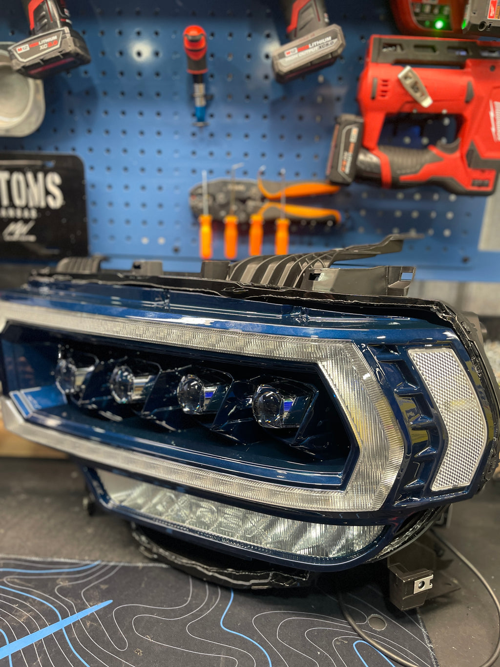 2019+ RAM HD 2500 ALPHAREX HEADLIGHTS NOVA SERIES