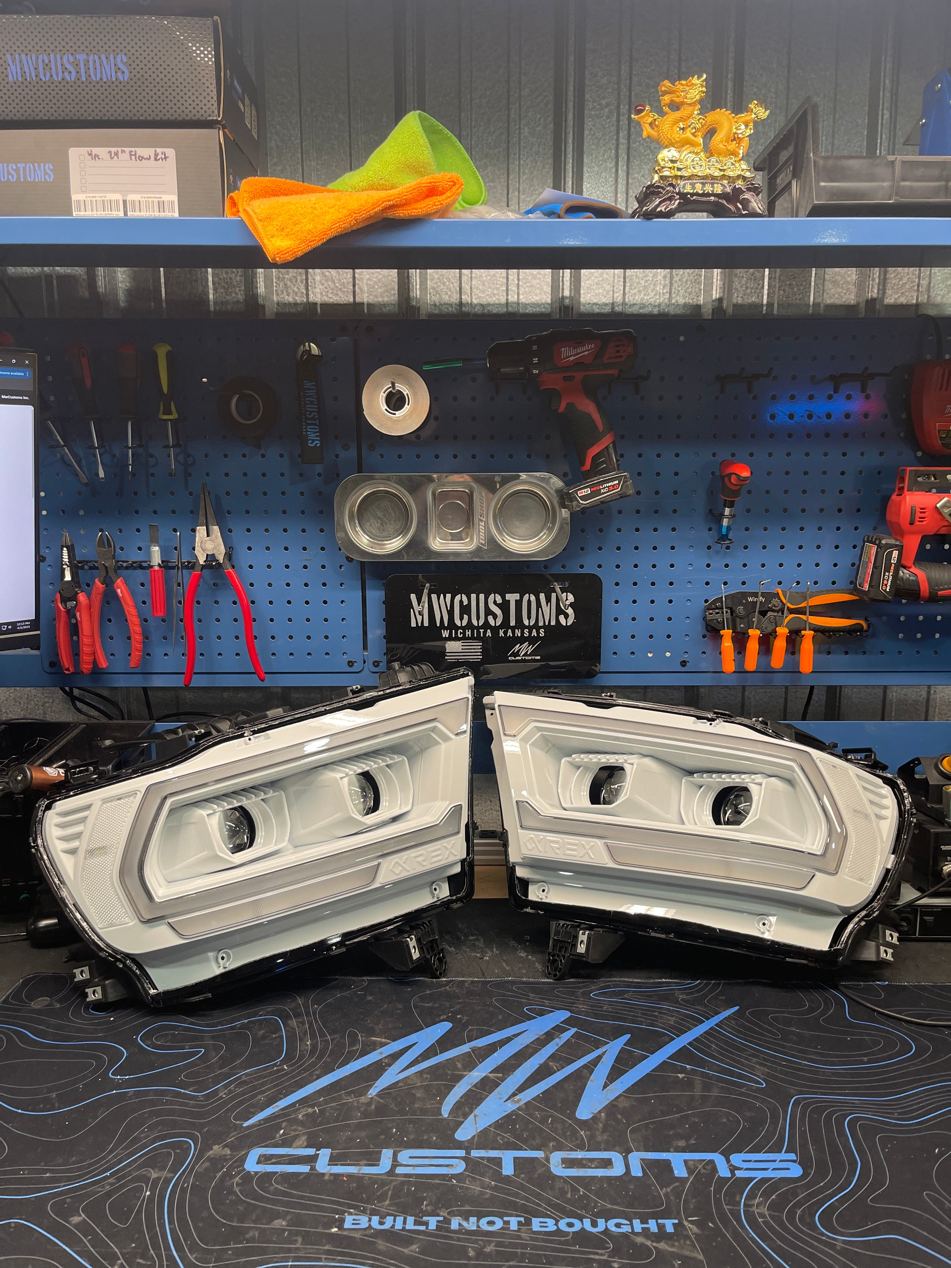 2019+ RAM 1500 ALPHAREX HEADLIGHTS