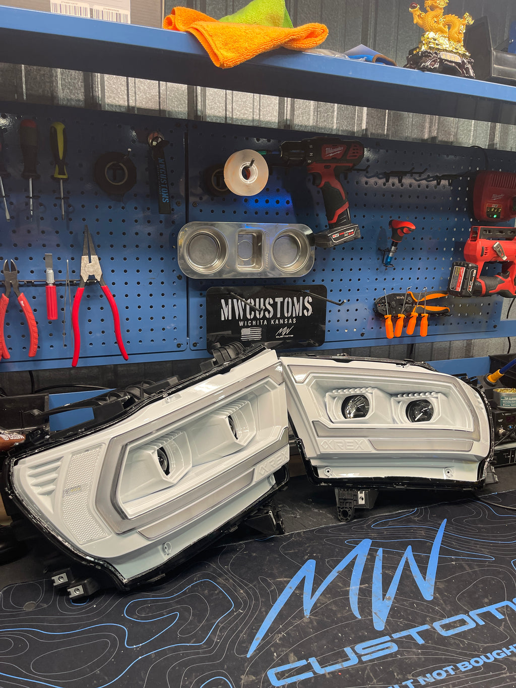 2019+ RAM 1500 ALPHAREX HEADLIGHTS