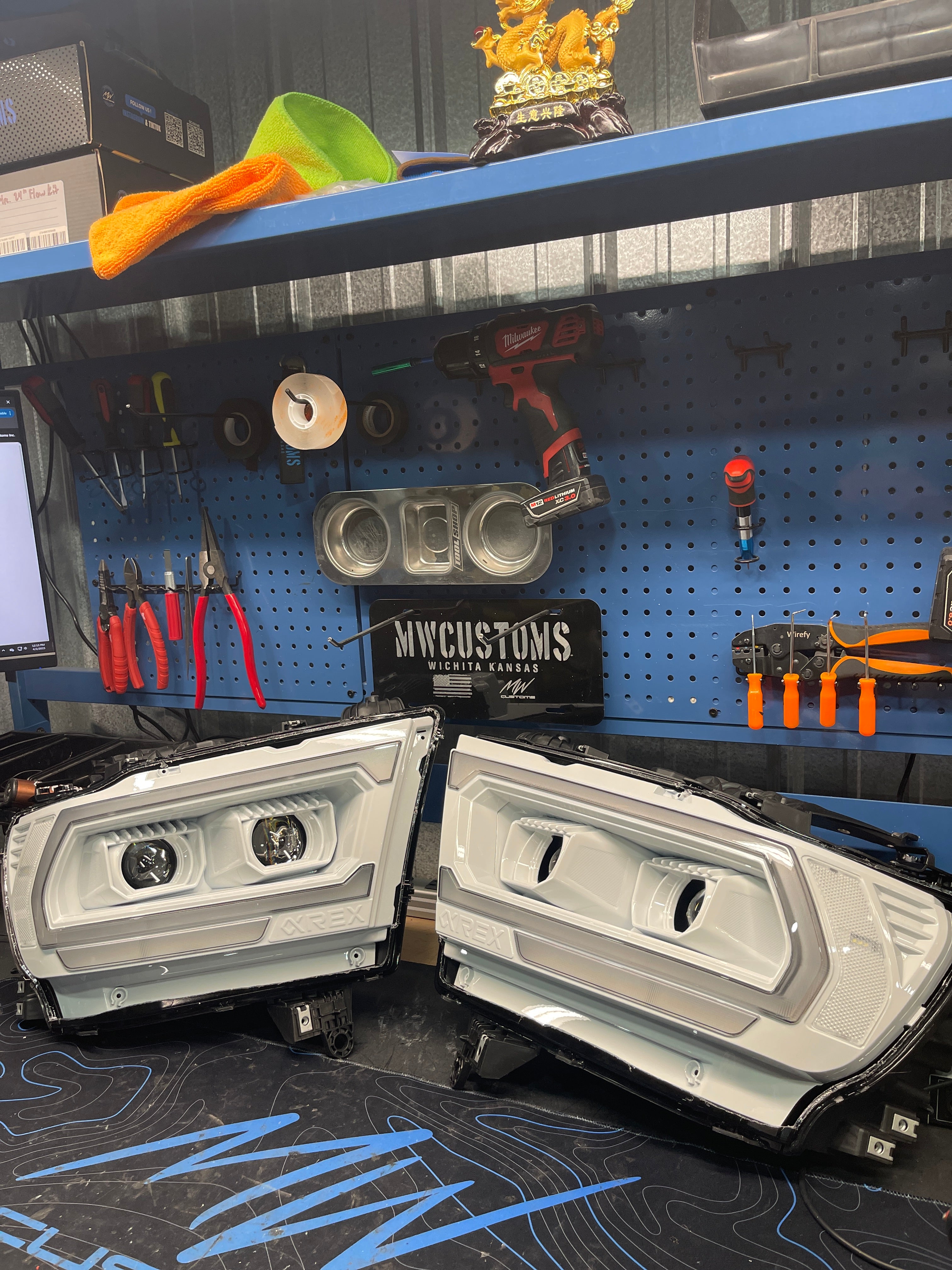 2019+ RAM 1500 ALPHAREX HEADLIGHTS