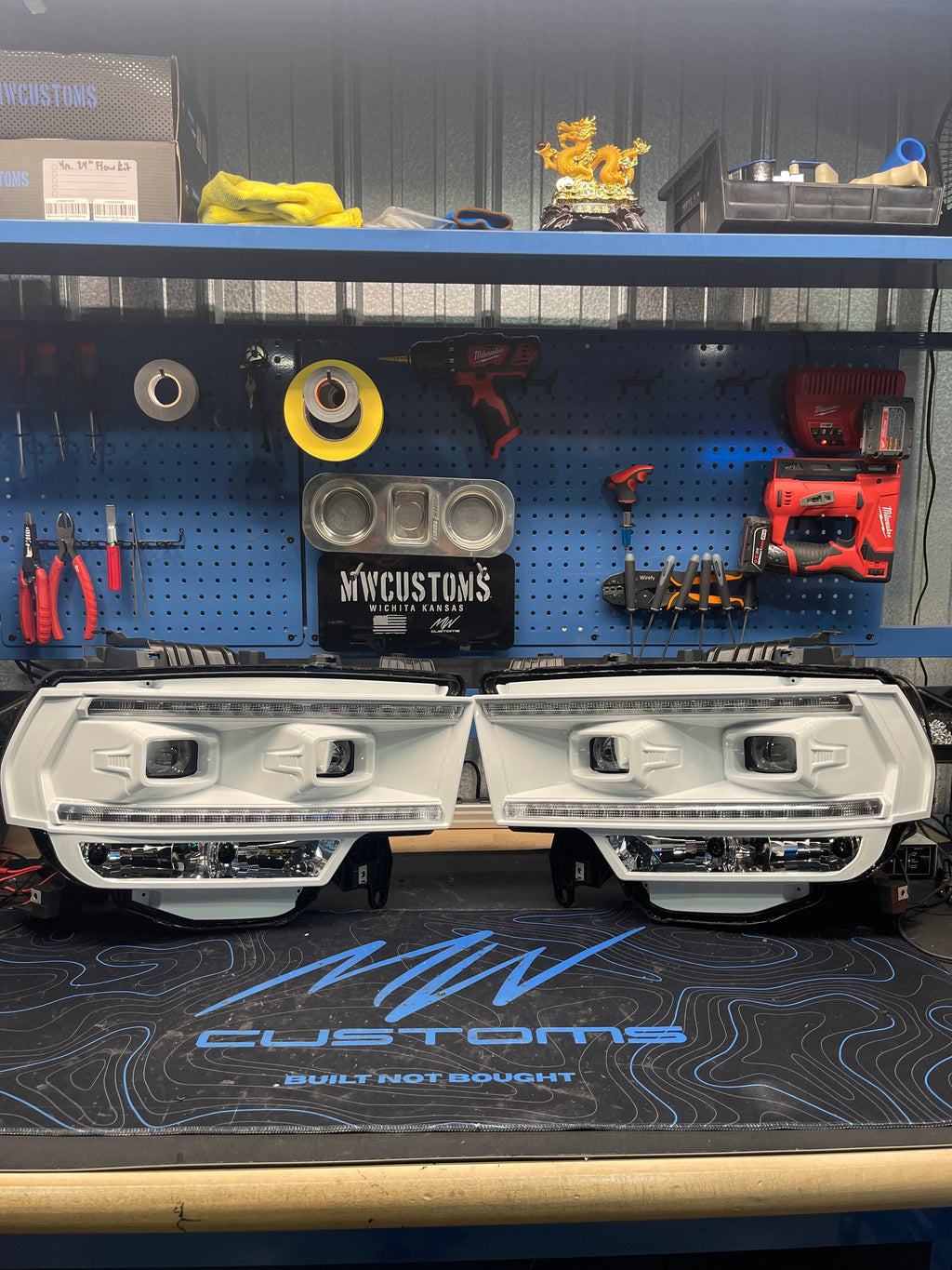 2019+ RAM 2500 HD MORIMOTO HYBRID HEADLIGHTS