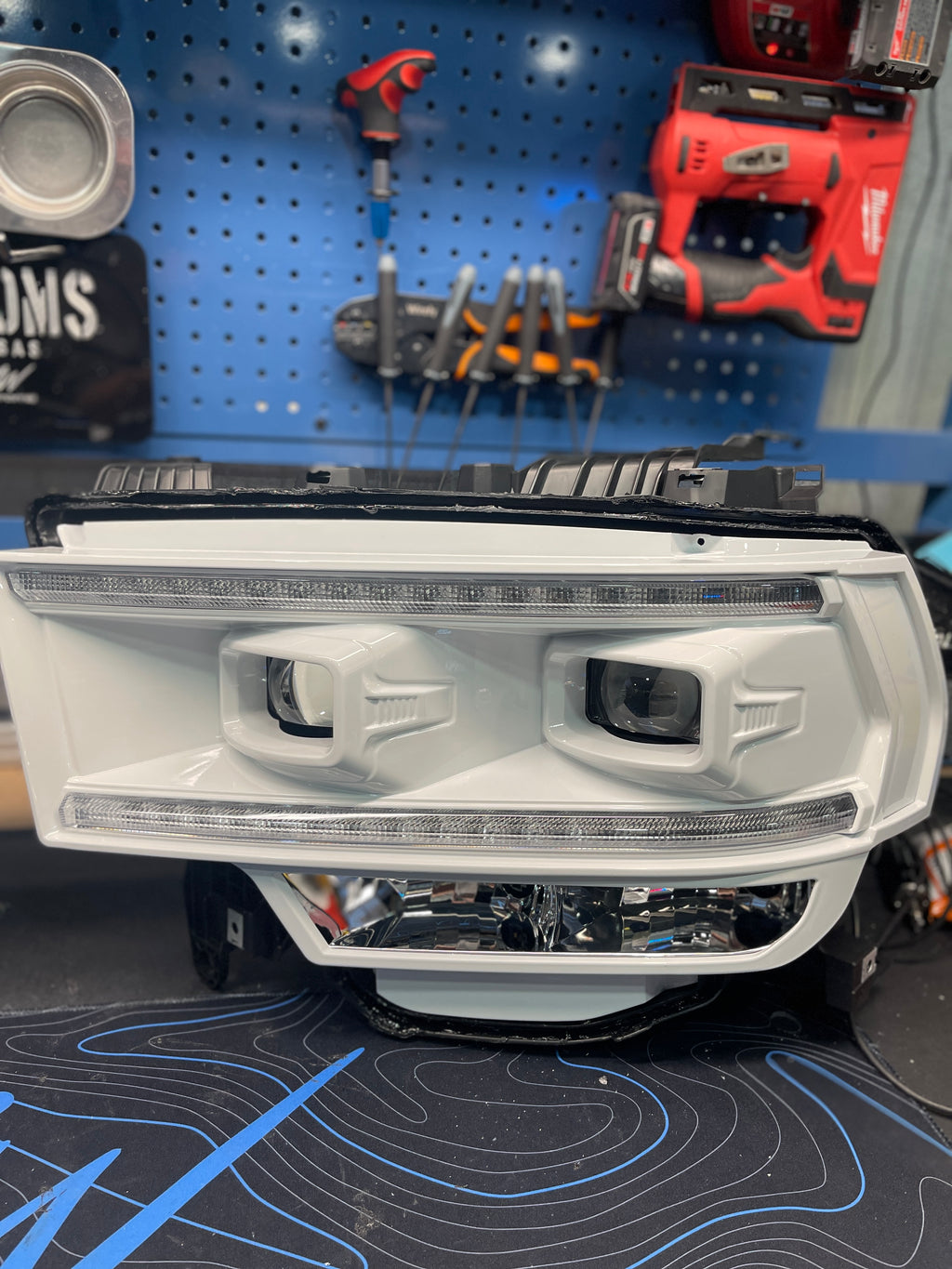 2019+ RAM 2500 HD MORIMOTO HYBRID HEADLIGHTS