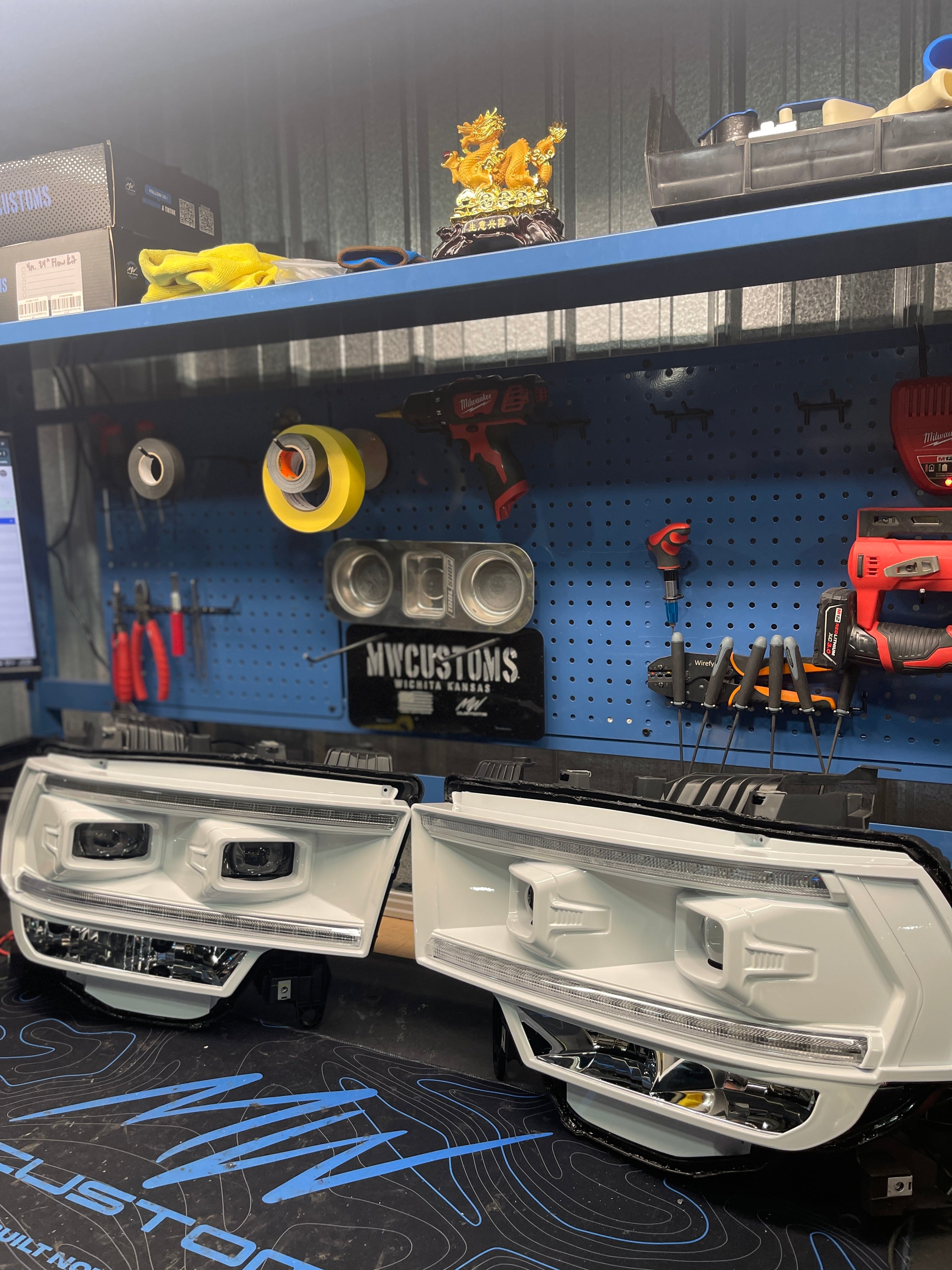 2019+ RAM 2500 HD MORIMOTO HYBRID HEADLIGHTS