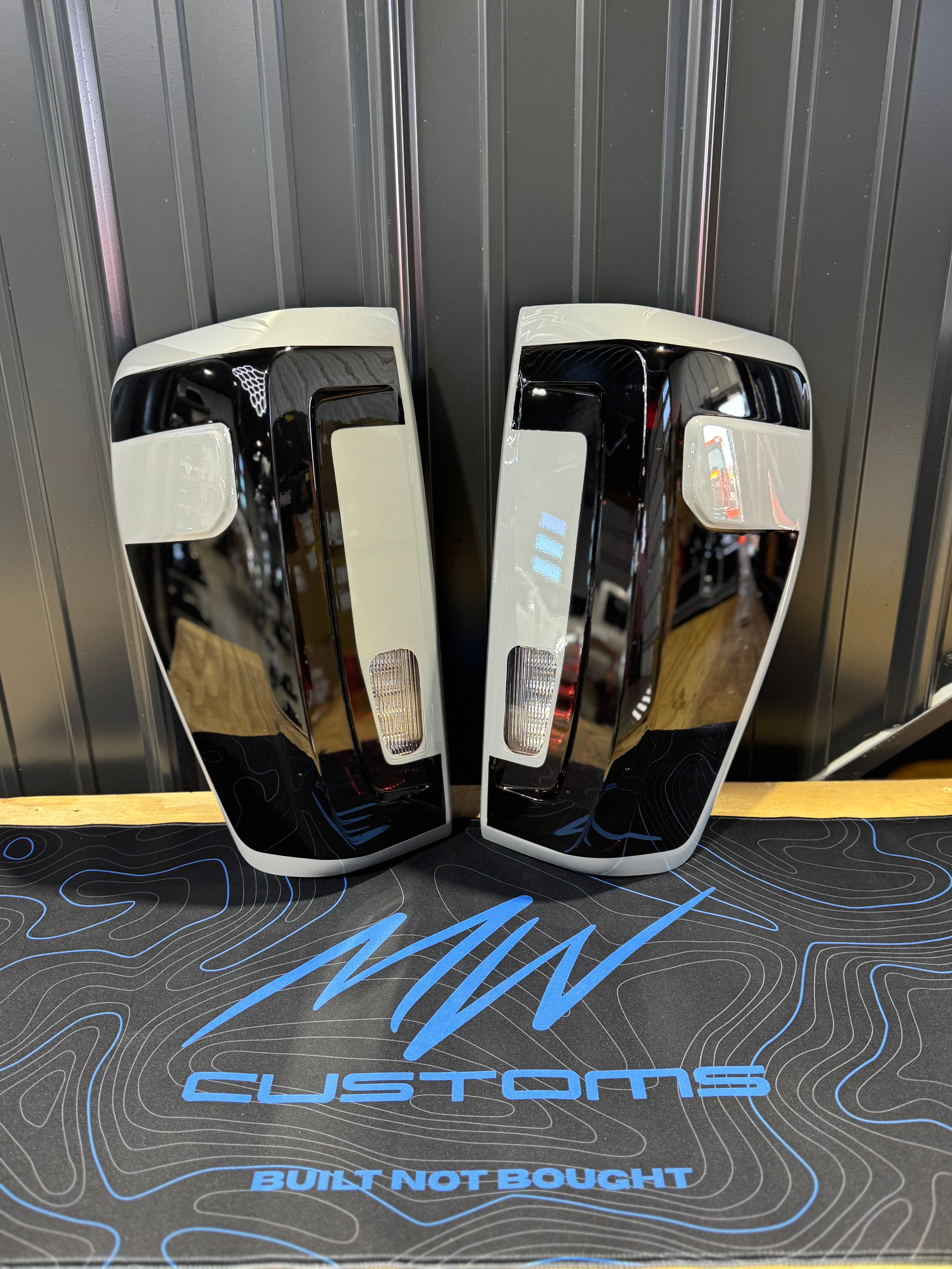 2019 - 23 GMC SIERRA CUSTOM TAIL LIGHTS