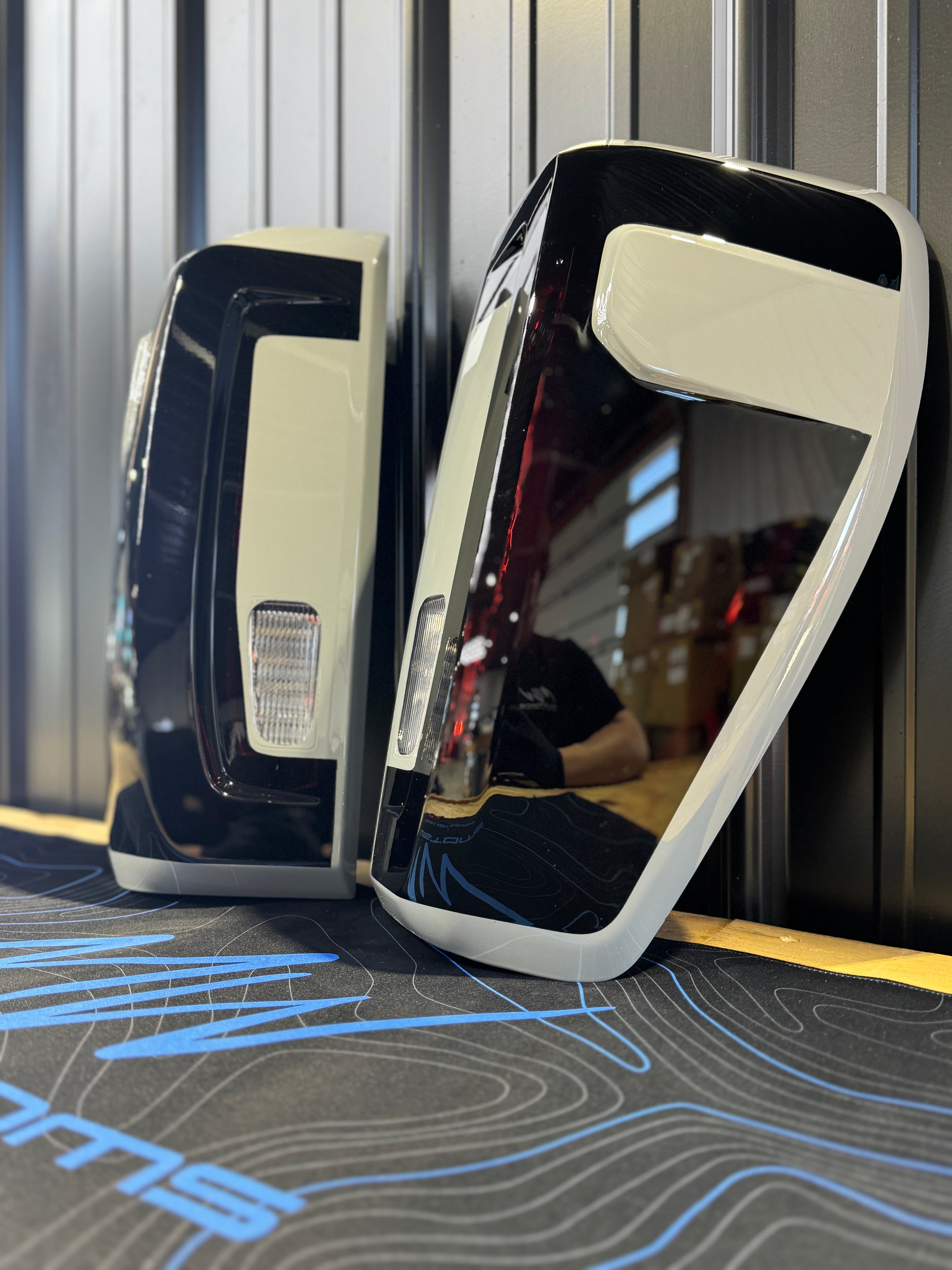 2019 - 23 GMC SIERRA CUSTOM TAIL LIGHTS