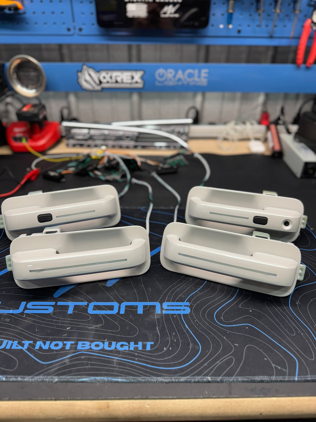 2017-22 FORD SUPER DUTY SWITCHBACK DOOR HANDLES