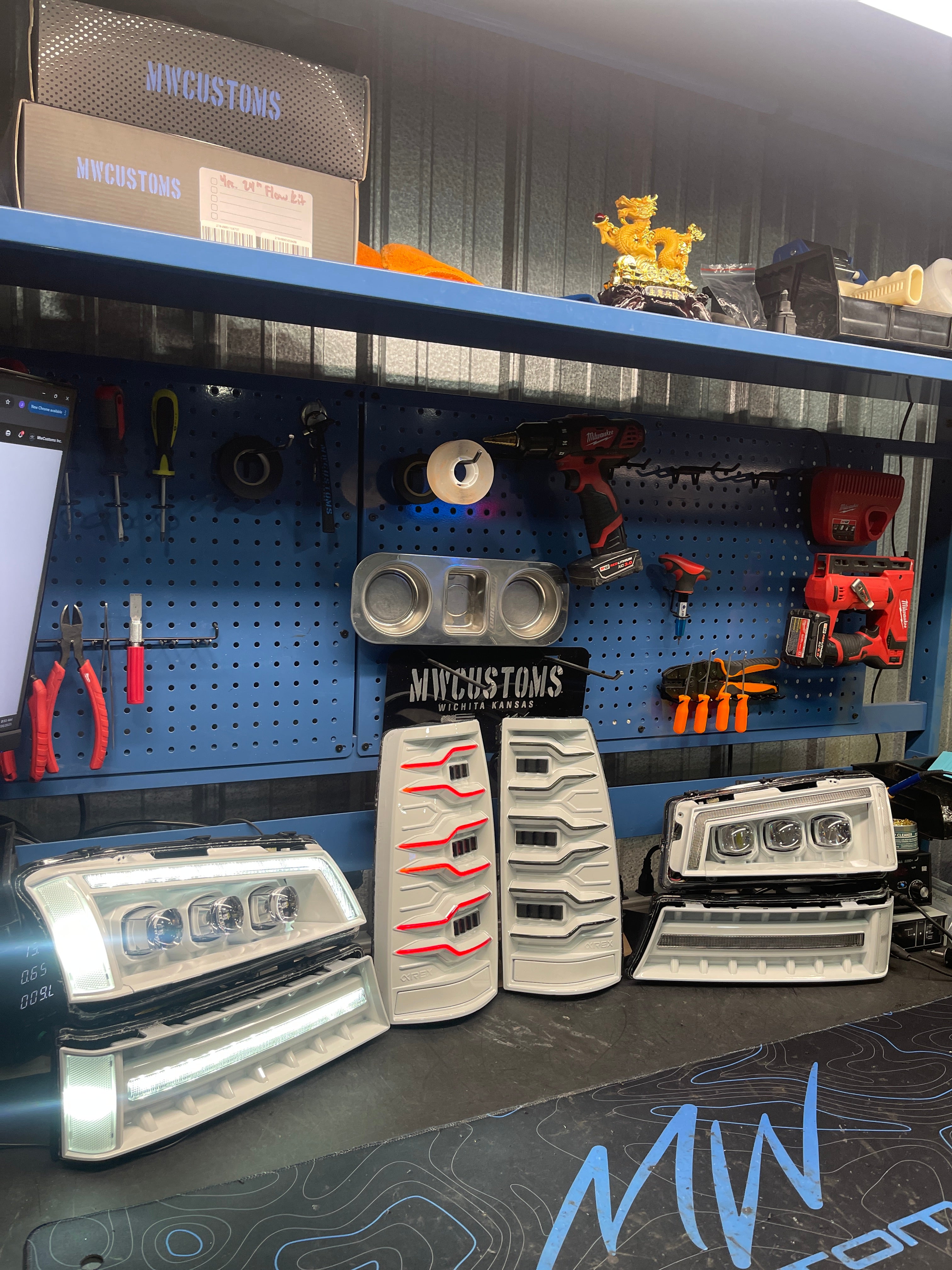 2003-07 CHEVROLET SILVERADO ALPHAREX HEADLIGHTS NOVA