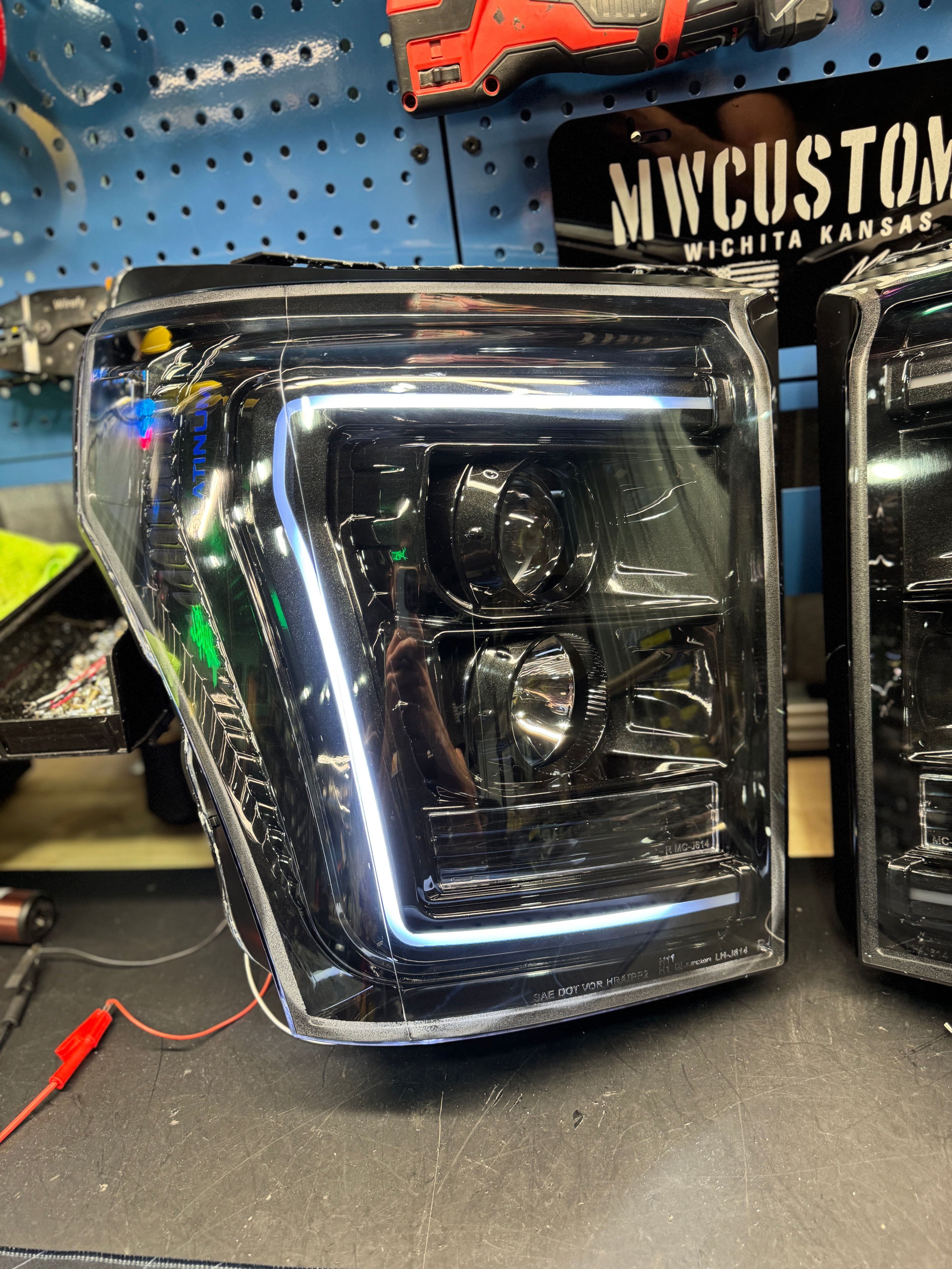 2011-16 FORD SUPER DUTY C BAR HEADLIGHTS