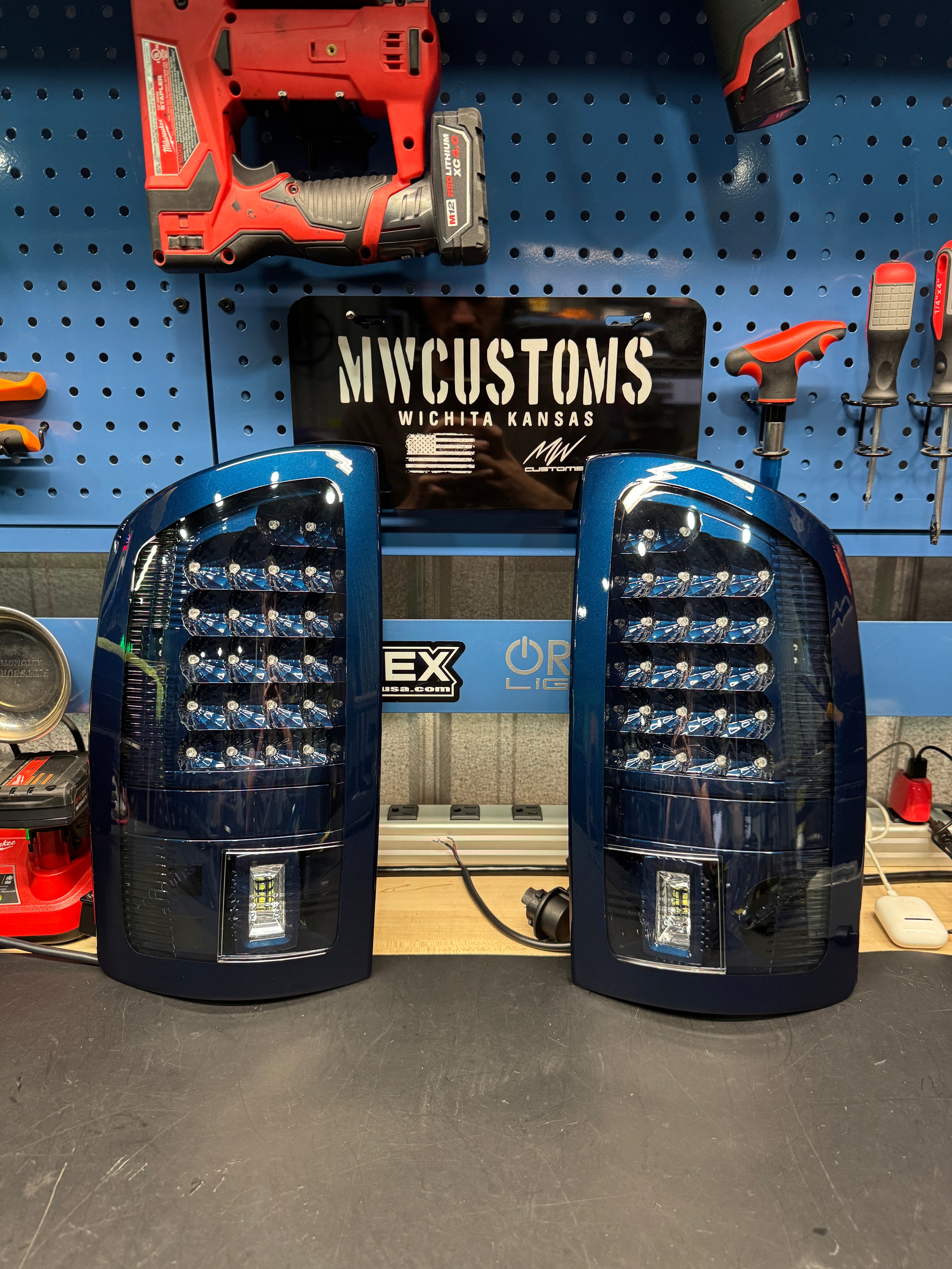 2002-08 DODGE RAM TAIL LIGHTS