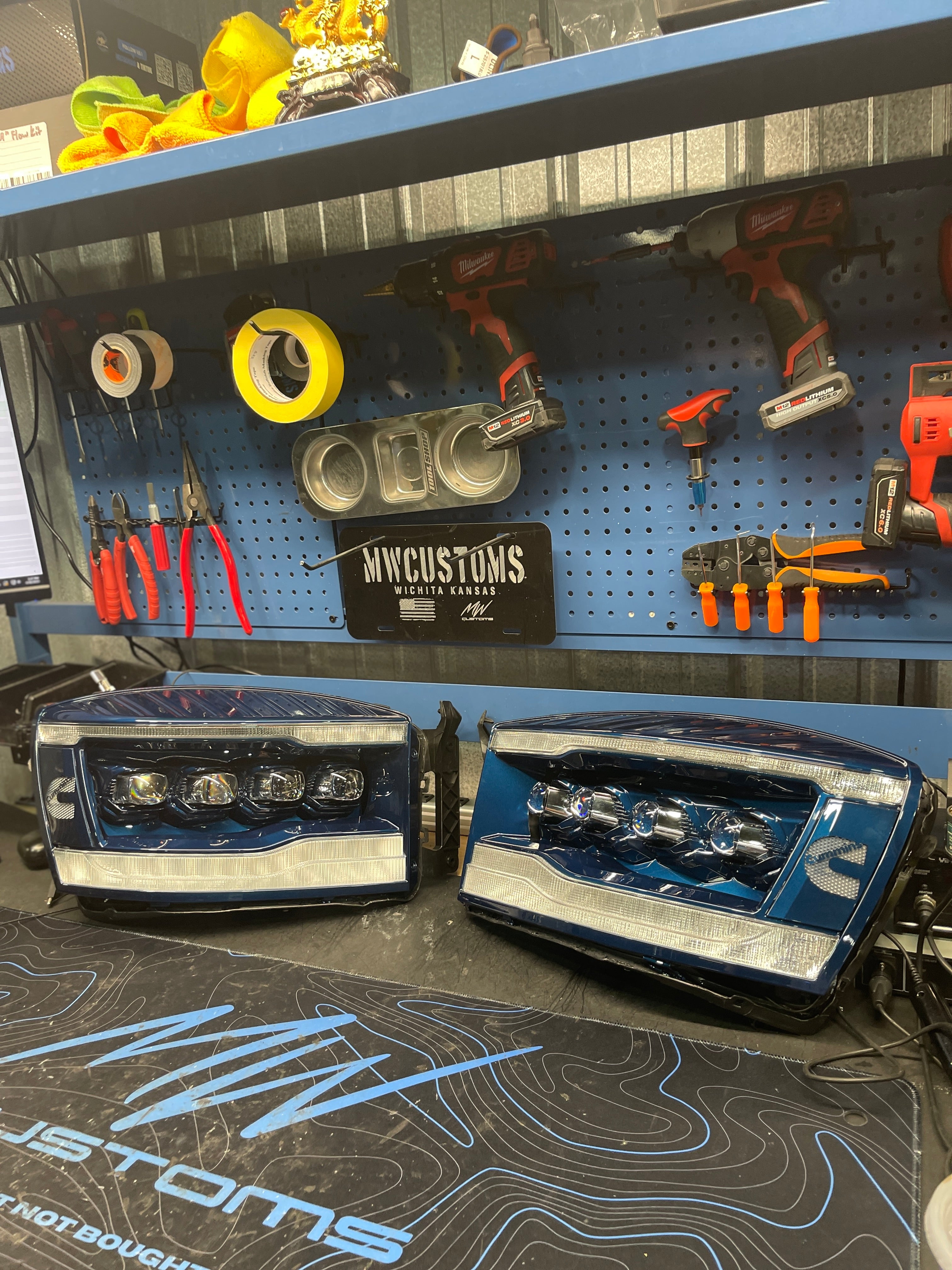 2006-08 DODGE RAM ALPHAREX HEADLIGHTS NOVA SERIES