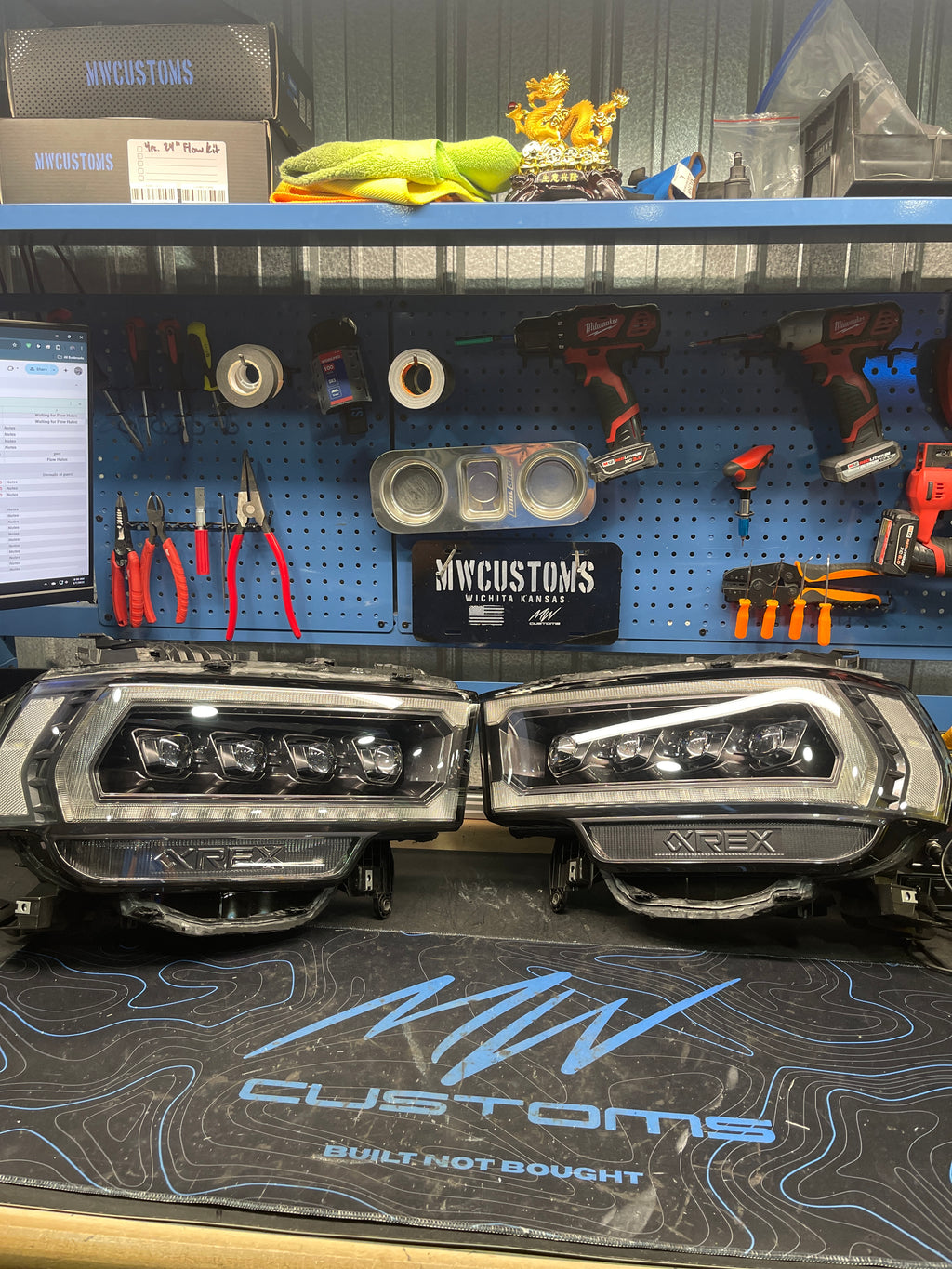 2019+ RAM HD 2500 ALPHAREX HEADLIGHTS NOVA SERIES