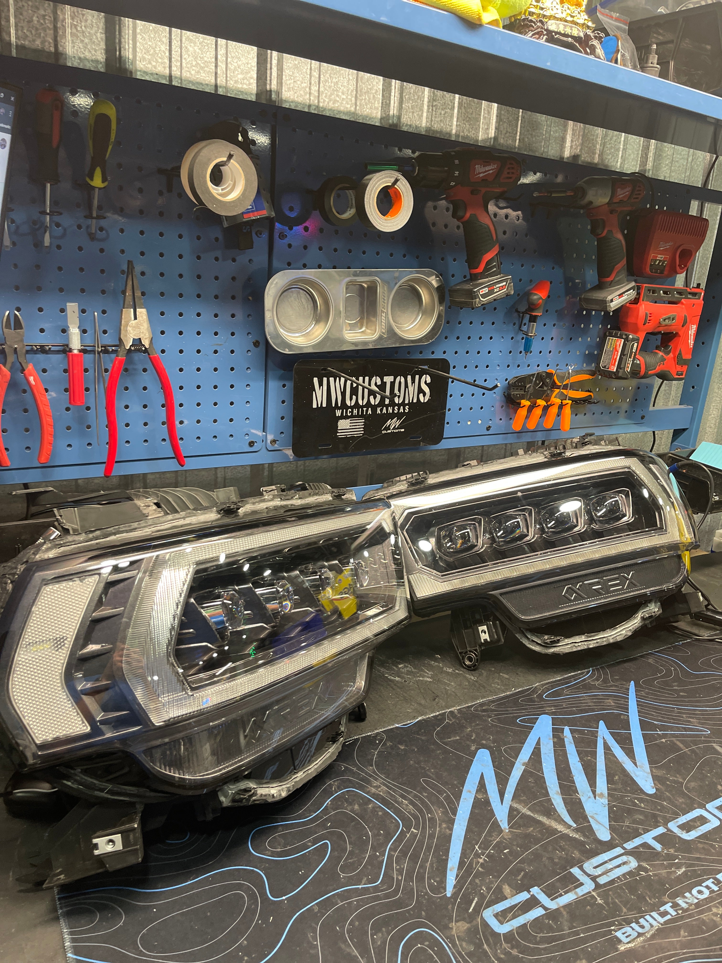 2019+ RAM HD 2500 ALPHAREX HEADLIGHTS NOVA SERIES