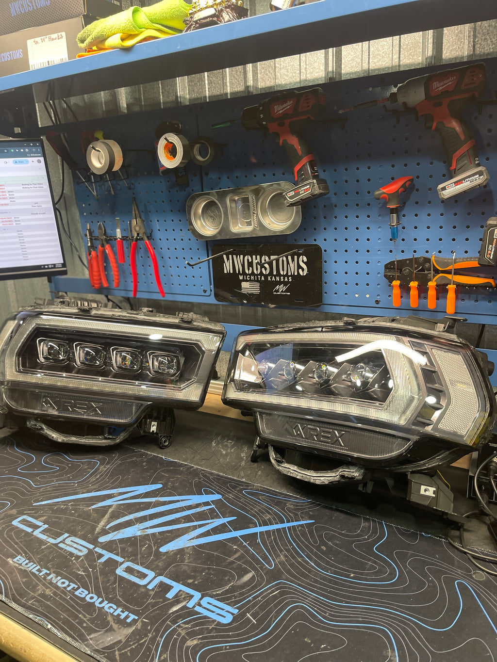 2019+ RAM HD 2500 ALPHAREX HEADLIGHTS NOVA SERIES