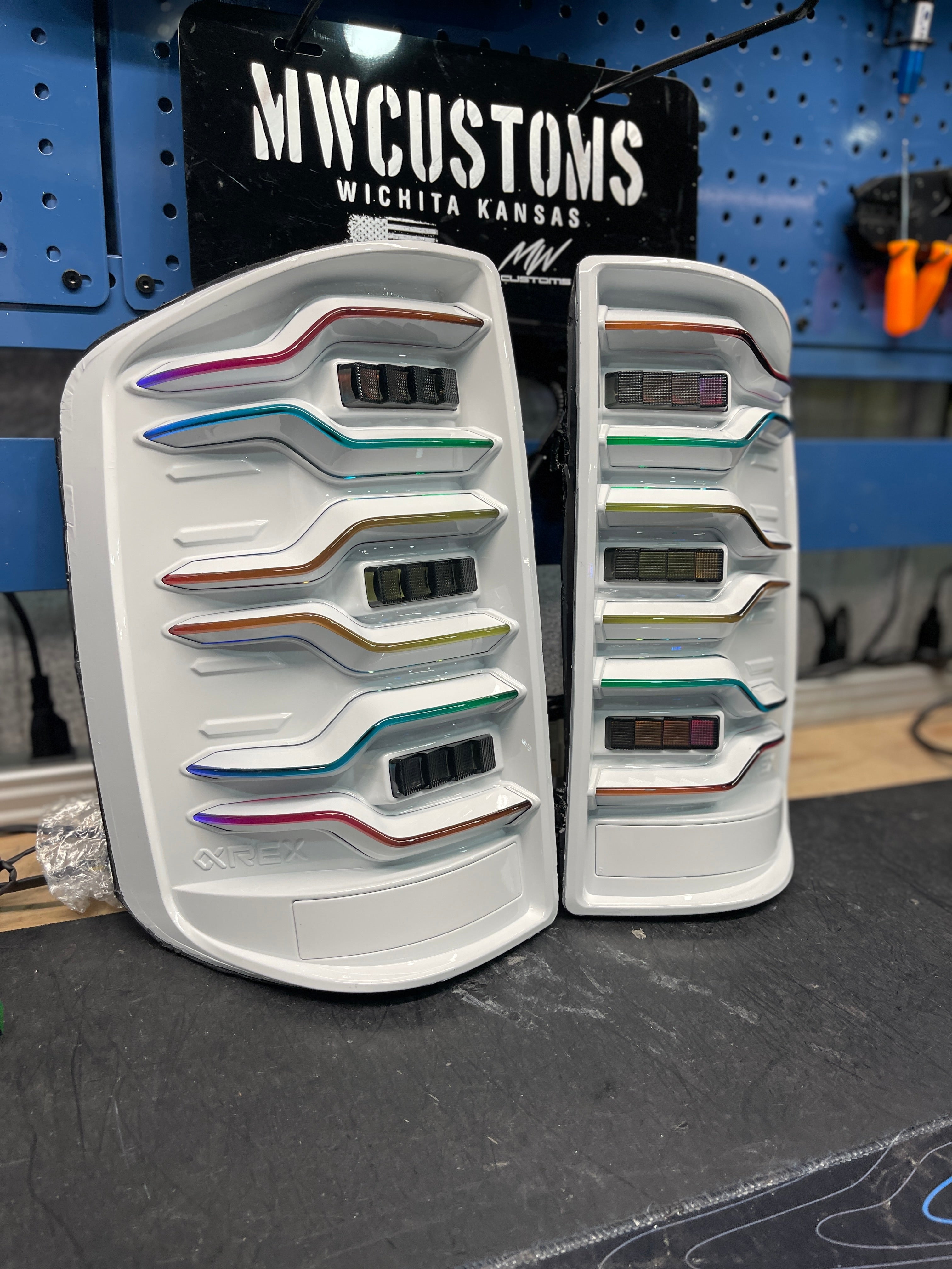 2014 - 18 CHEVY SILVERADO ALPHAREX LUXX SERIES TAIL LIGHTS