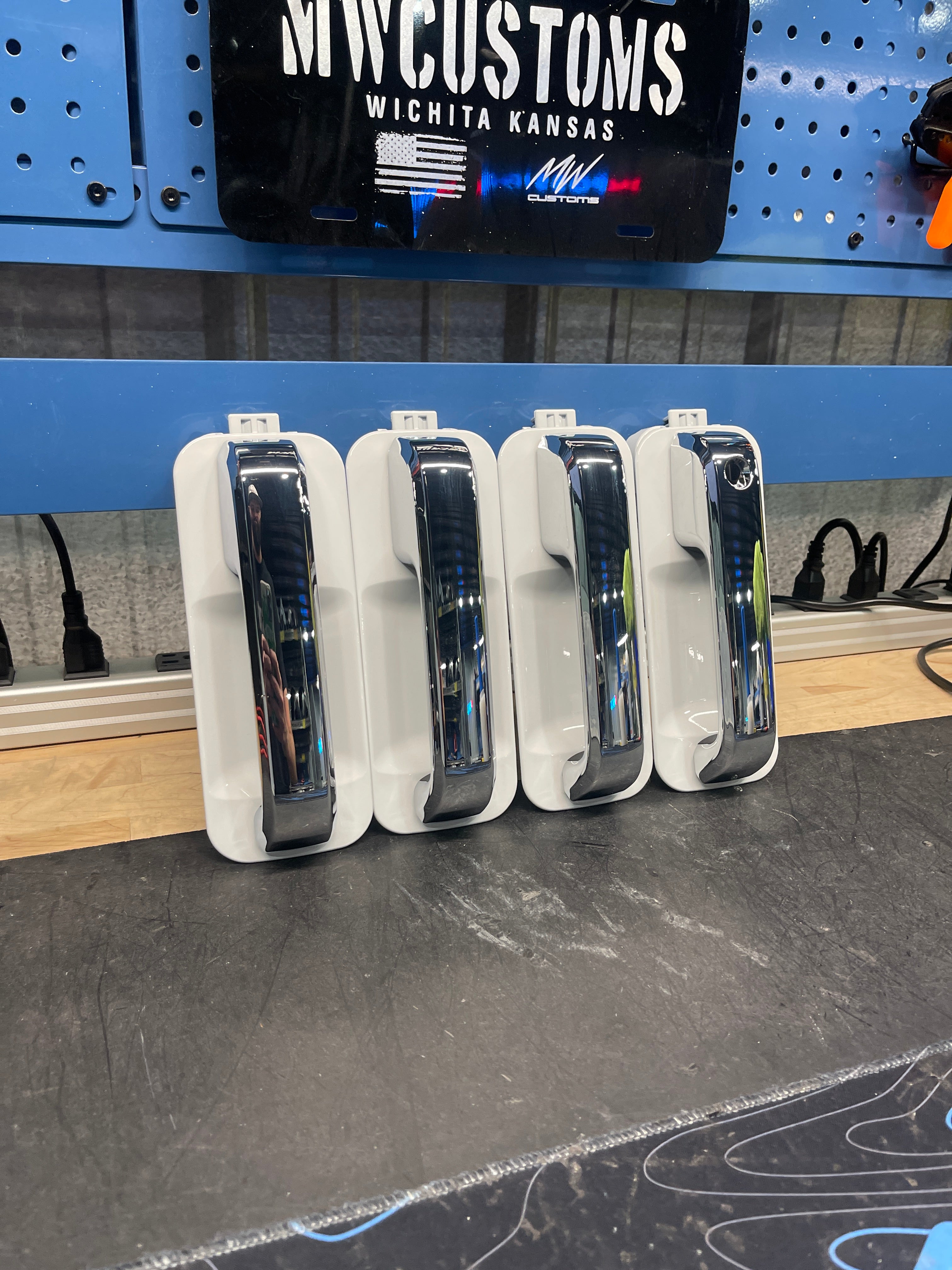 2015 - 22 FORD COLORMATCHED DOOR HANDLES