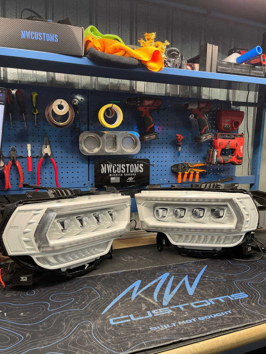 2019+ RAM HD 2500 ALPHAREX HEADLIGHTS NOVA SERIES