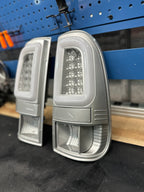 2008-16 FORD SUPER DUTY OVAL BAR TAIL LIGHTS