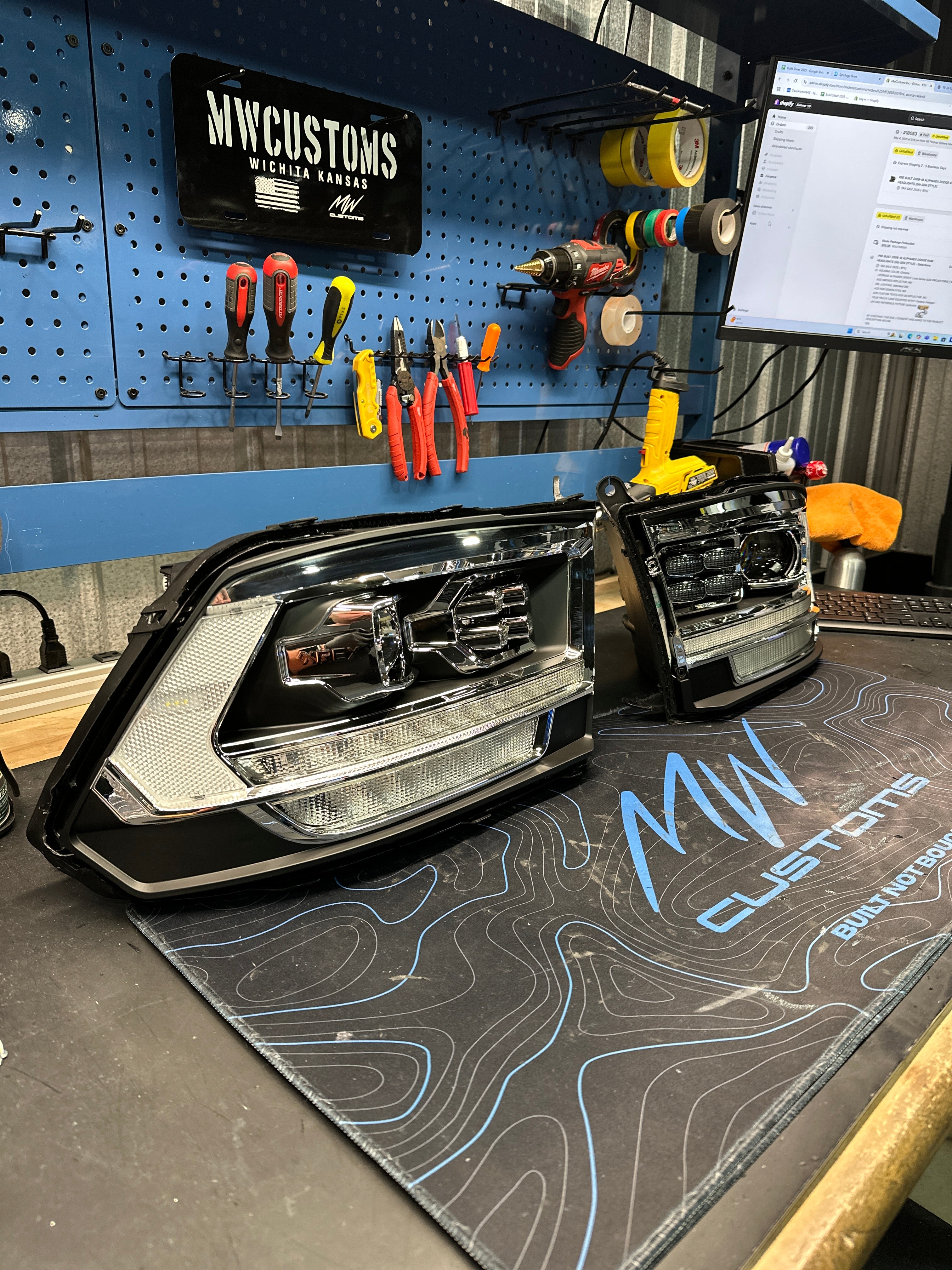 2009-18 ALPHAREX DODGE RAM HEADLIGHTS (5th GEN STYLE)