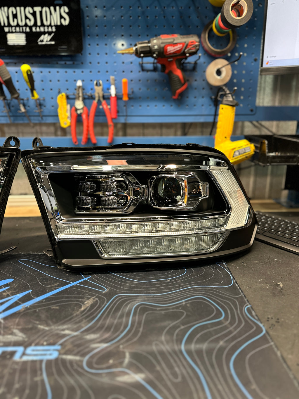 2009-18 ALPHAREX DODGE RAM HEADLIGHTS (5th GEN STYLE)