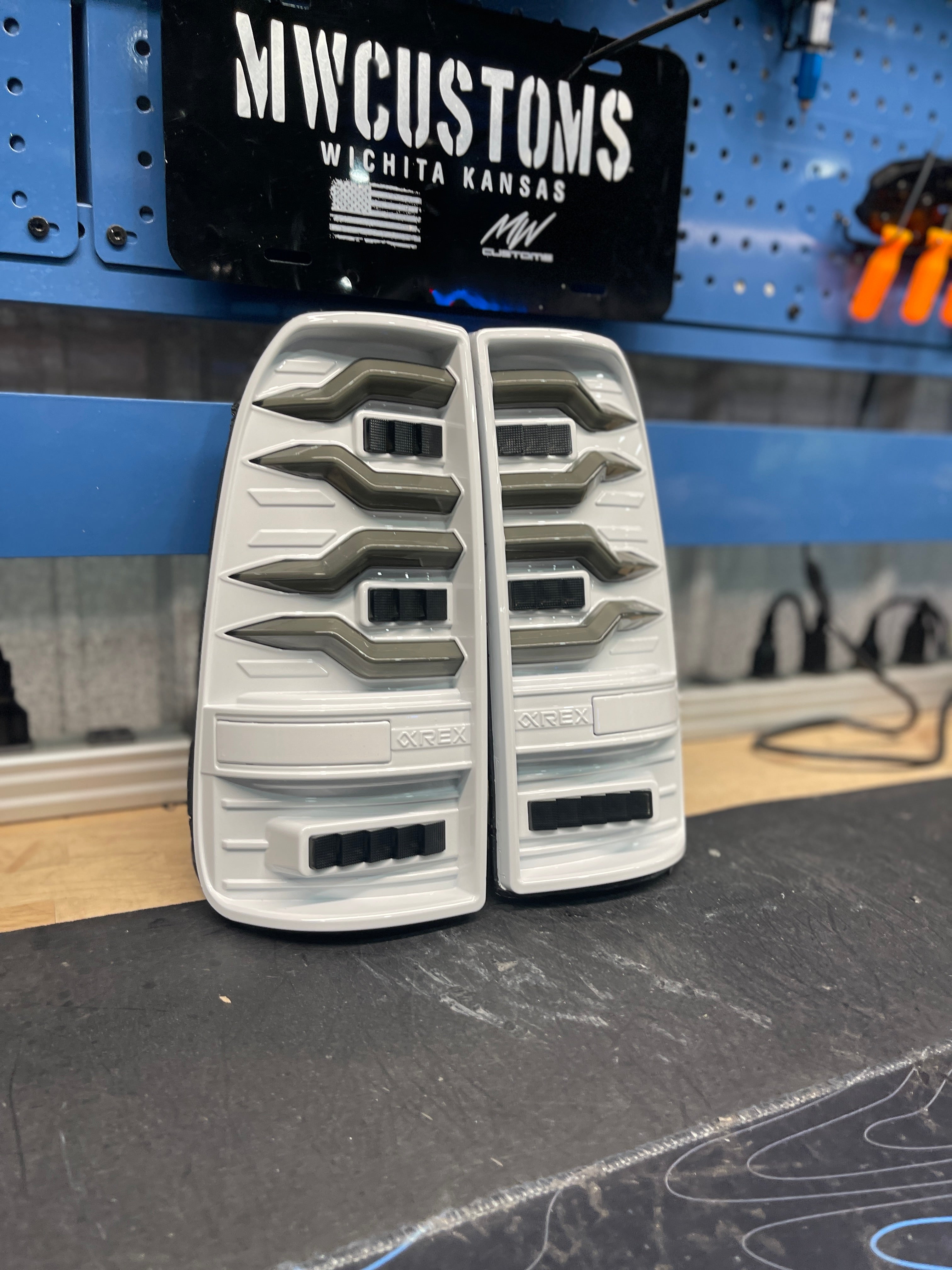 1999-16 FORD SUPER DUTY TAIL LIGHTS ALPHAREX