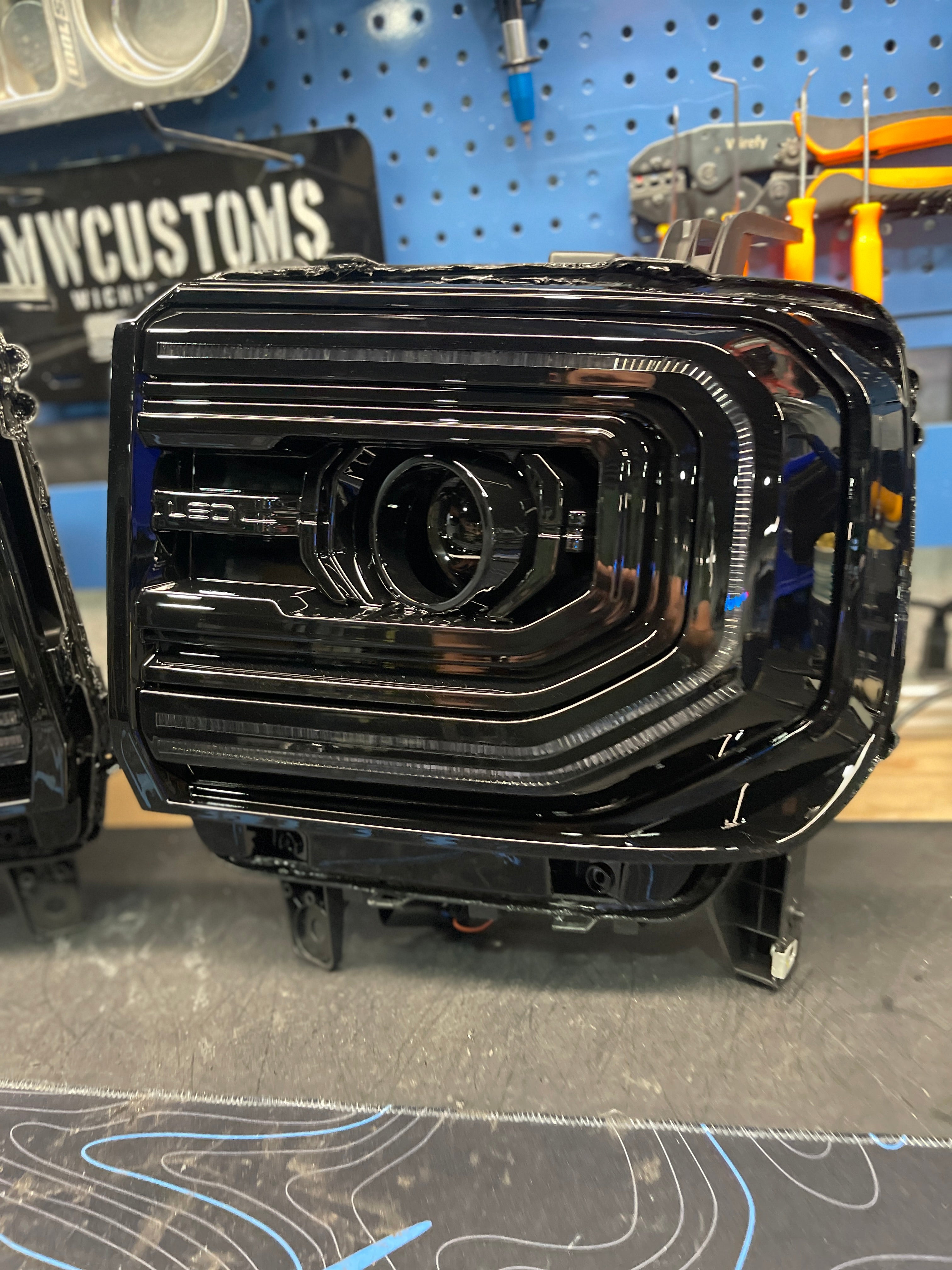 2014-18 GMC SIERRA C BAR STYLE