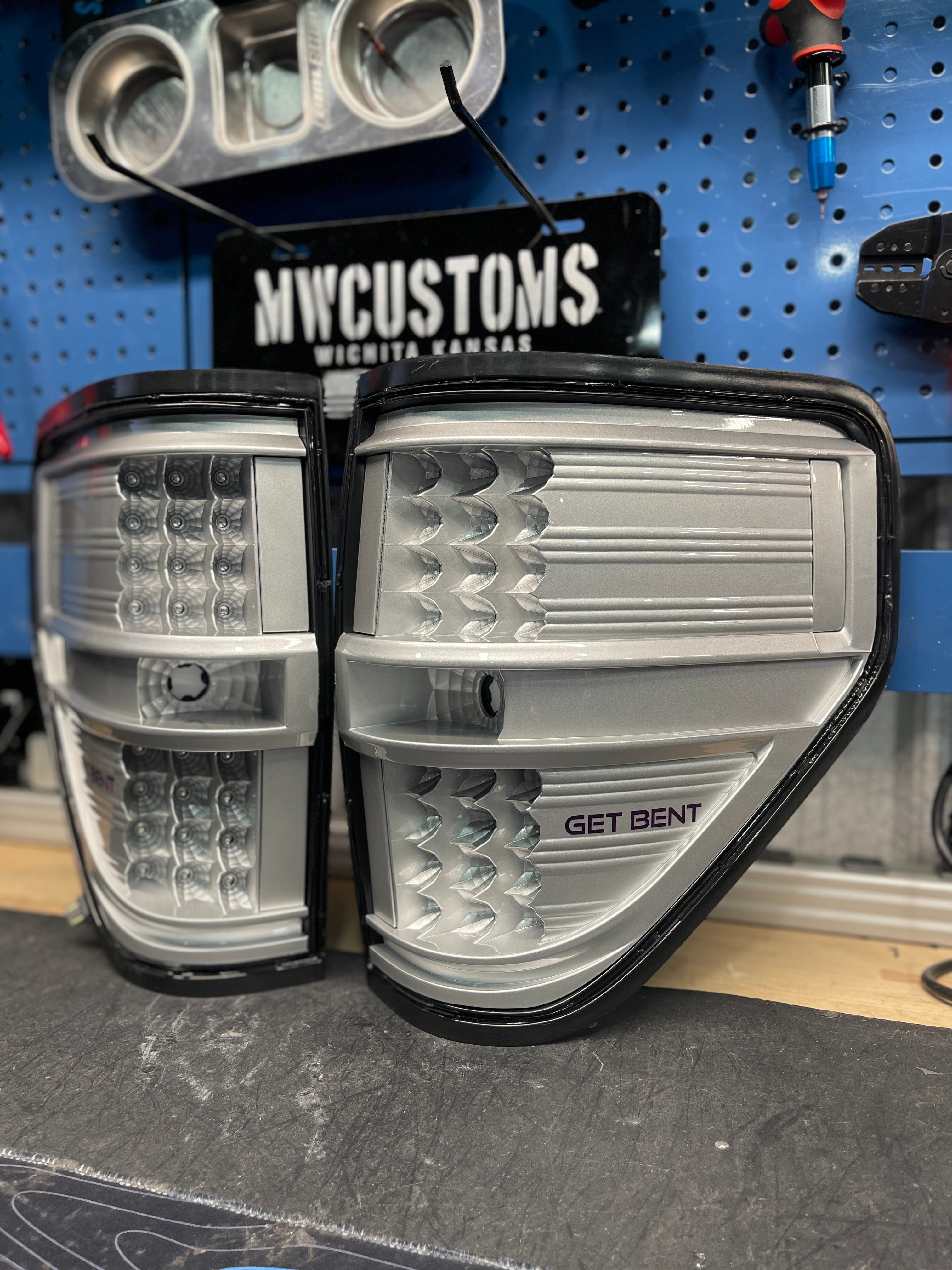 2009-14 FORD F150 TAIL LIGHTS