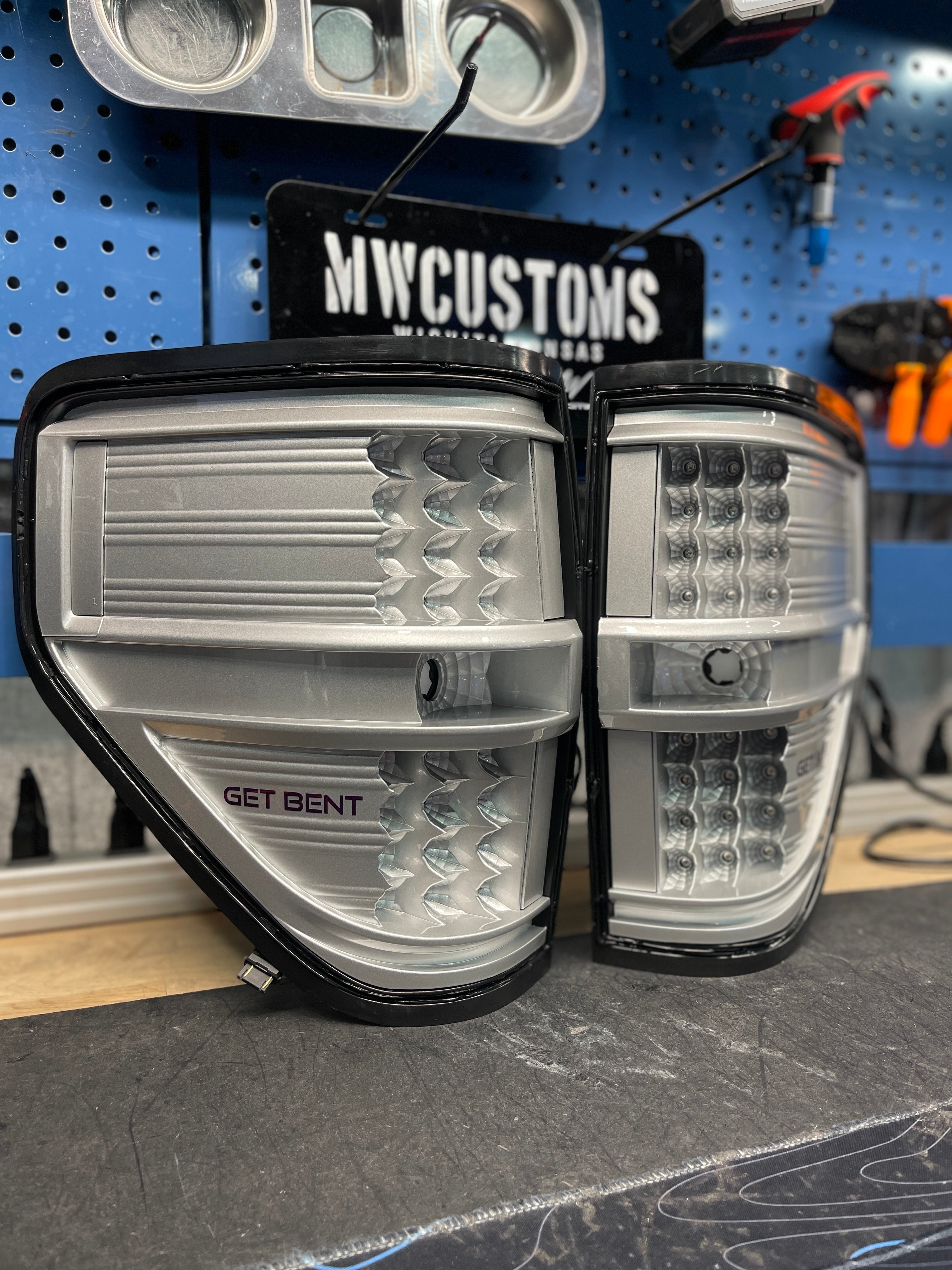 2009-14 FORD F150 TAIL LIGHTS