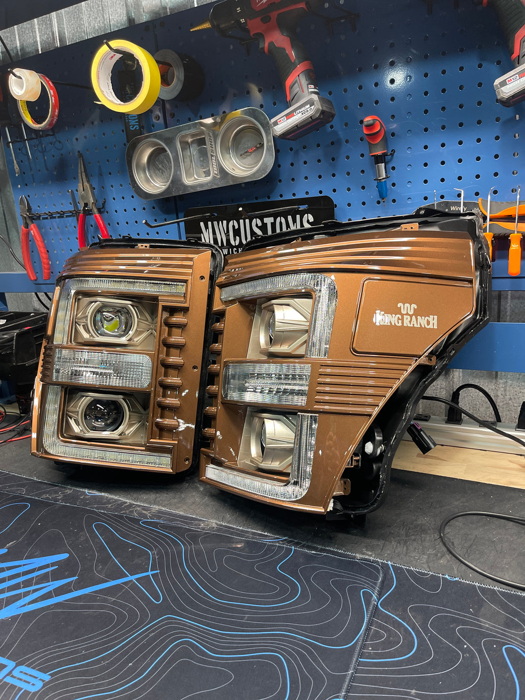 2011-16 FORD SUPER DUTY ALPHAREX HEADLIGHTS