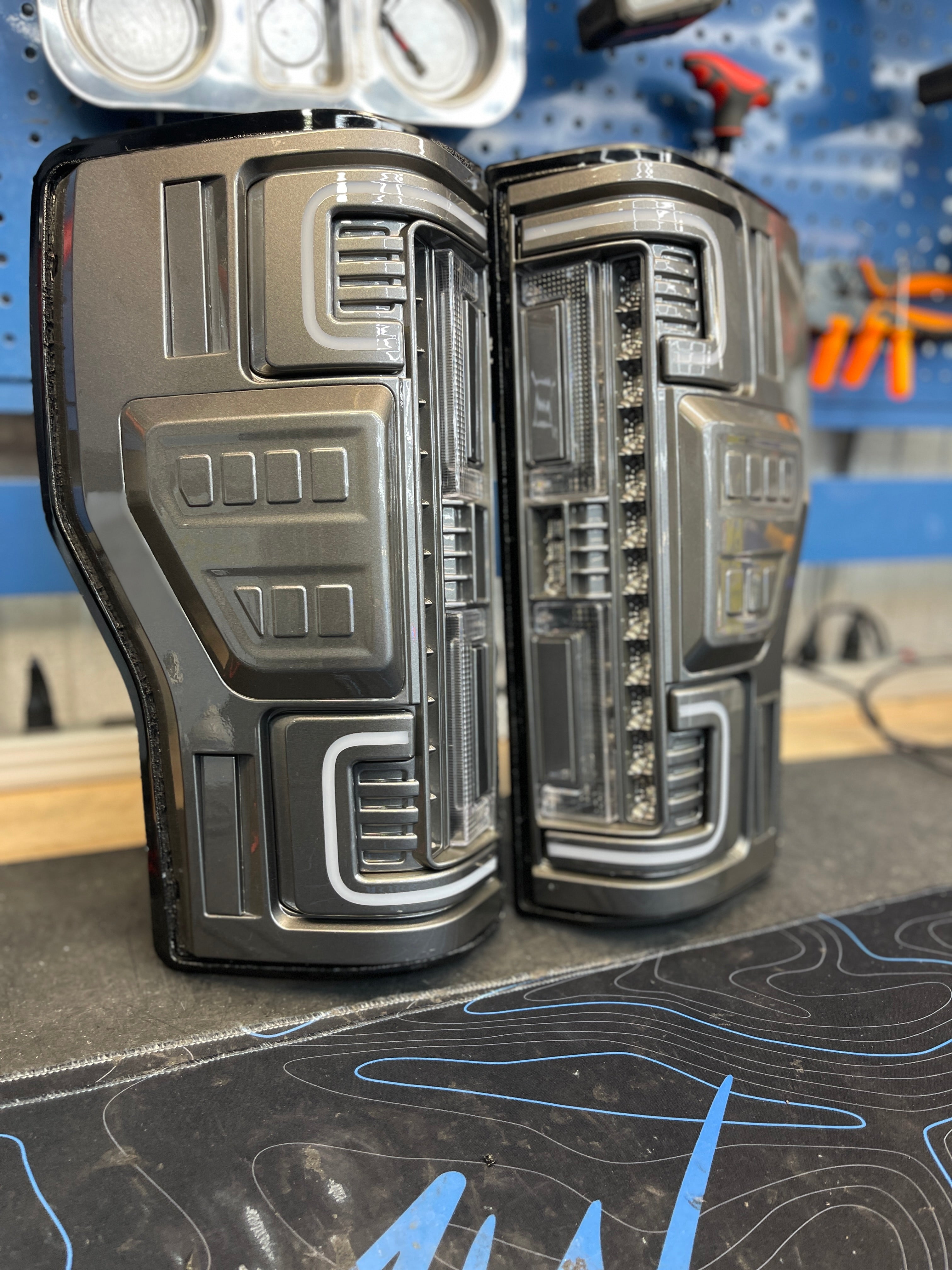 2020-22 FORD SUPER DUTY TAIL LIGHTS