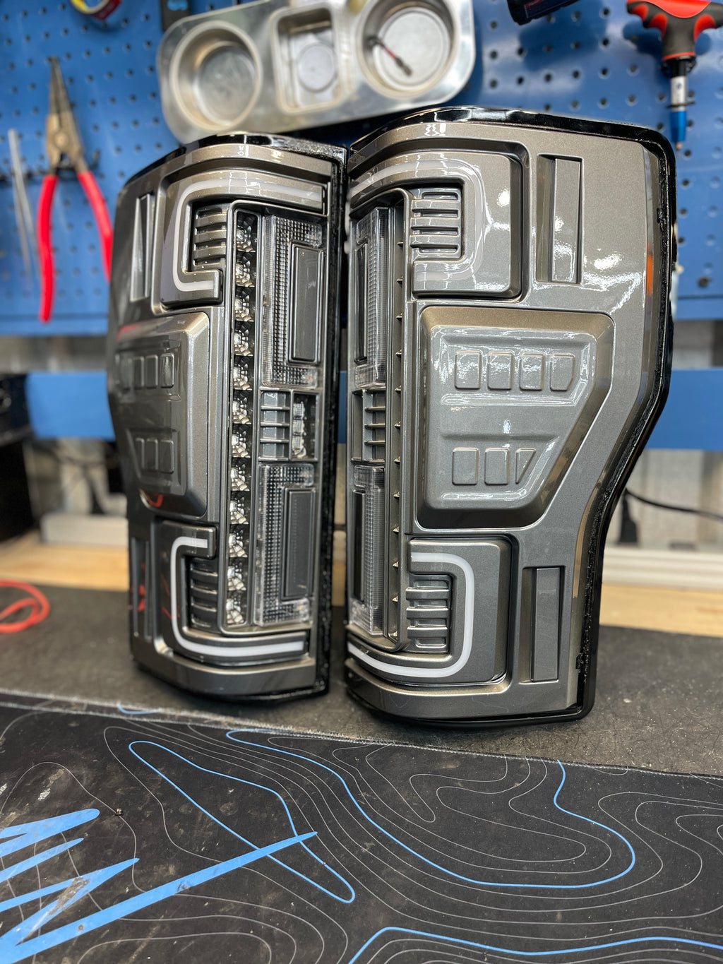 2020-22 FORD SUPER DUTY TAIL LIGHTS