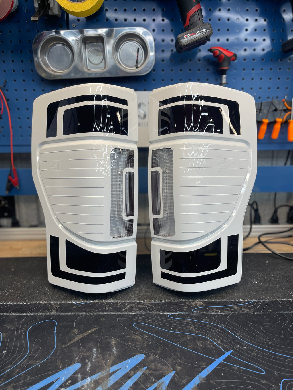 2020 - 22 FORD SUPER DUTY CUSTOM TAILLIGHTS