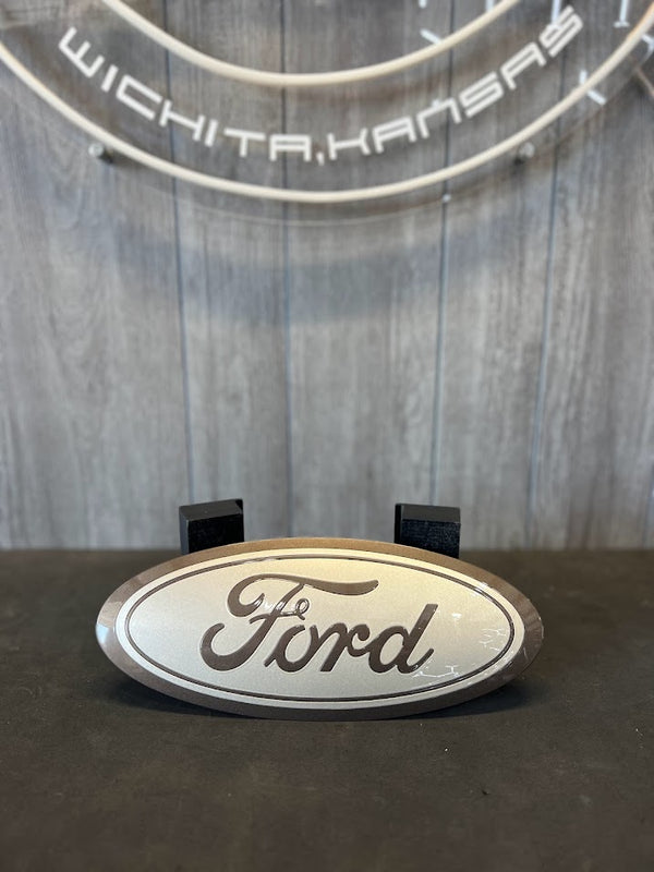2017-19 FORD SUPERDUTY REAR EMBLEM *PAINTED GN TWO TONE H5* (OPEN BOX)