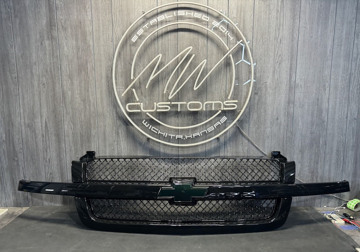 2003 - 06 CHEVY SILVERADO FRONT GRILLE