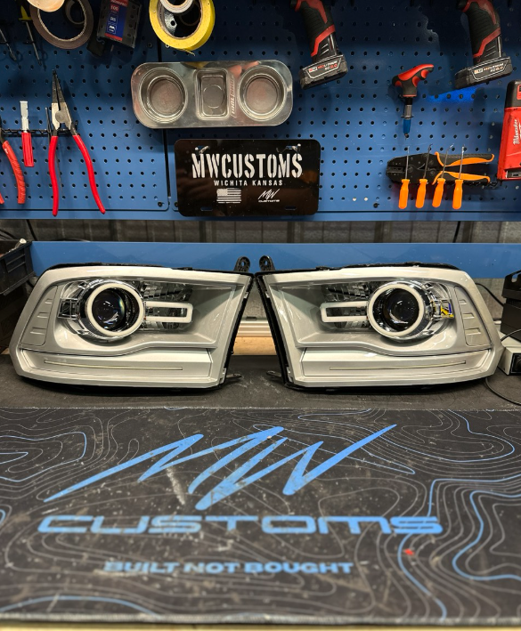 2009 - 18 DODGE RAM MWCUSTOMS PREMIUM SWITCHBACK HEADLIGHT