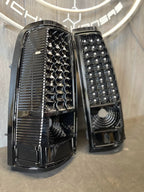 99-06 GMC SIERRA/2003-07 CHEVROLET SILVERADO TAIL LIGHTS