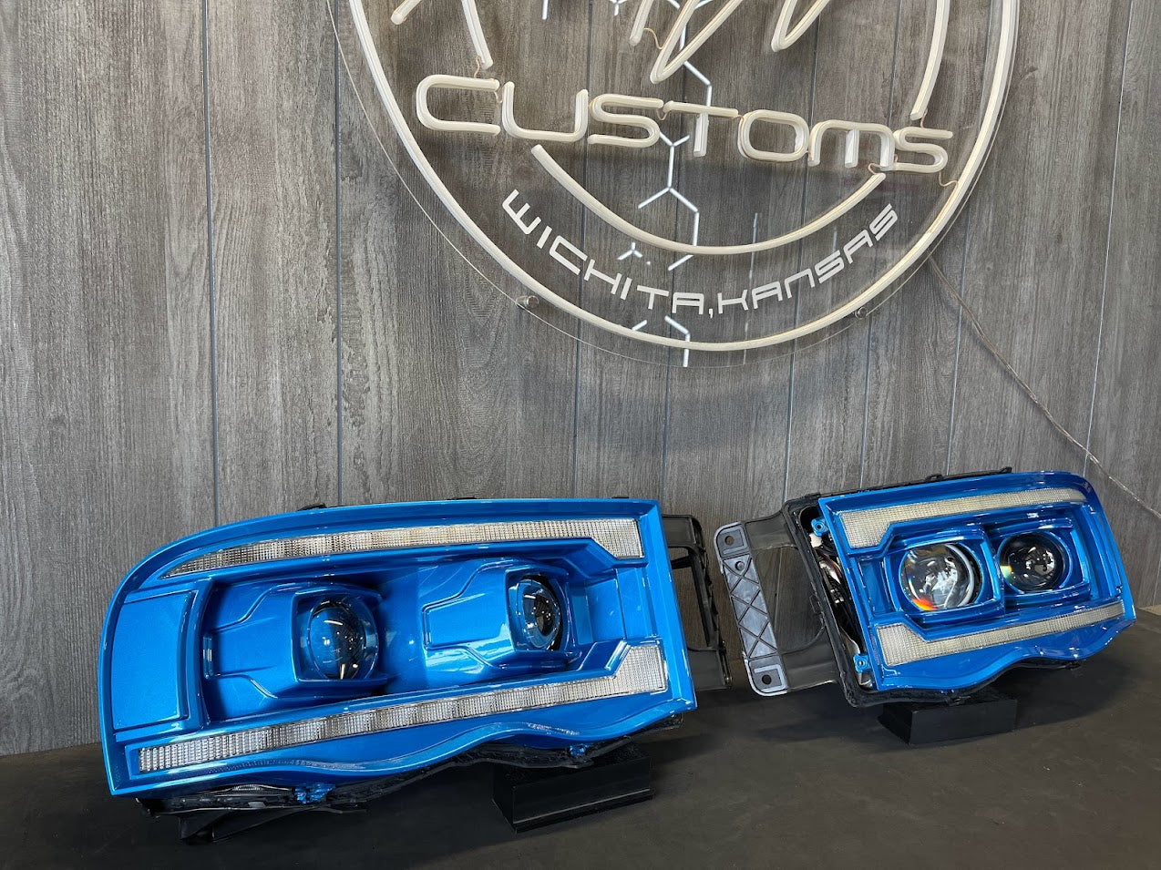 2002-05 DODGE RAM ALPHAREX HEADLIGHTS