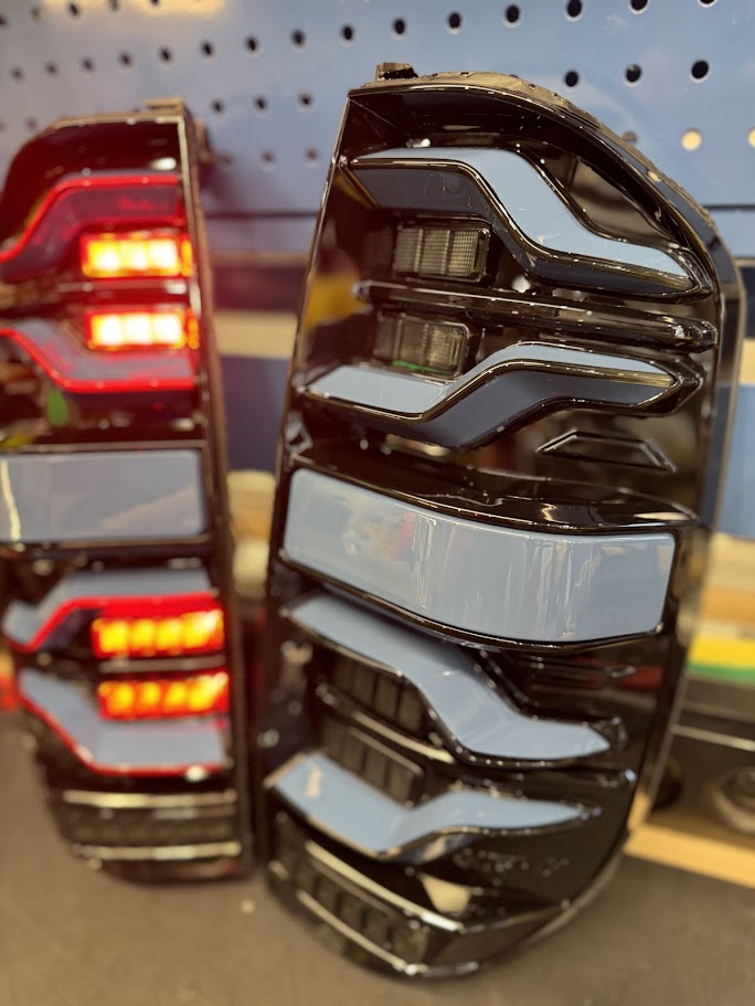 2014 - 21 TOYOTA TUNDRA ALPHAREX LUXX SERIES TAIL LIGHTS
